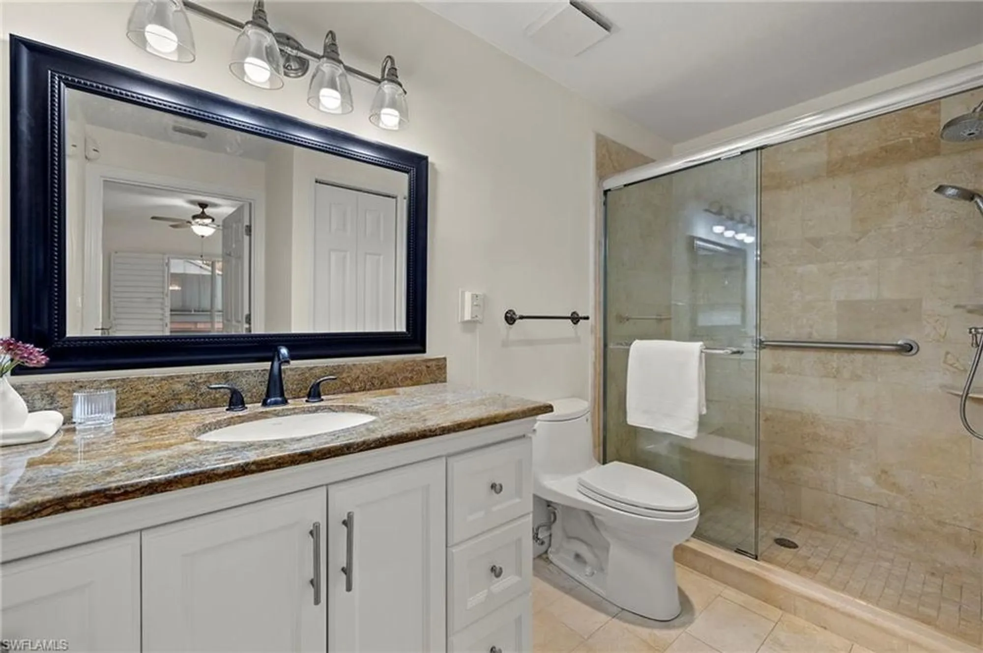 Property Slideshow image 21 of 36 | 100 glenview pl 202, Naples, FL, 34108