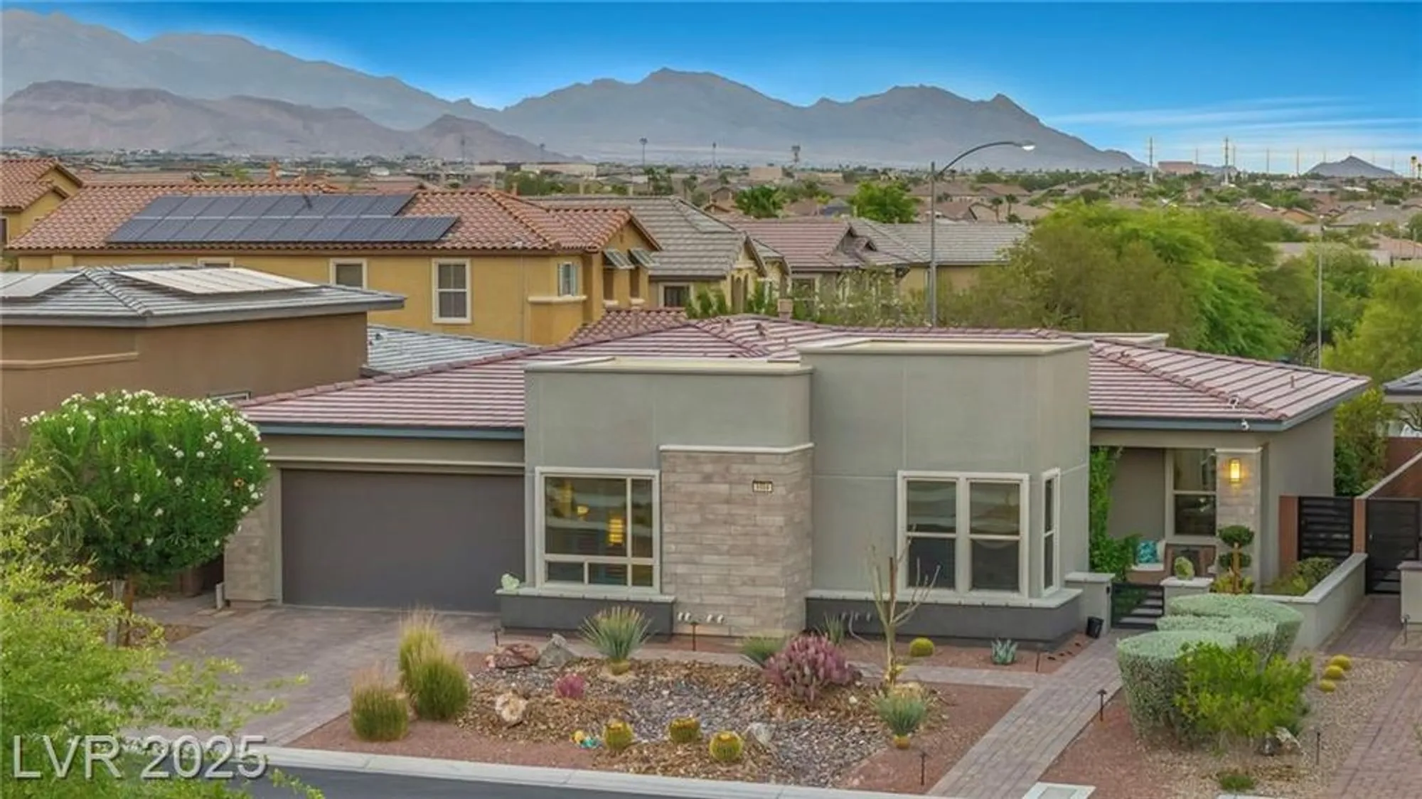 Property Slideshow image 49 of 87 | 9988 regency square ave, Las Vegas, NV, 89148