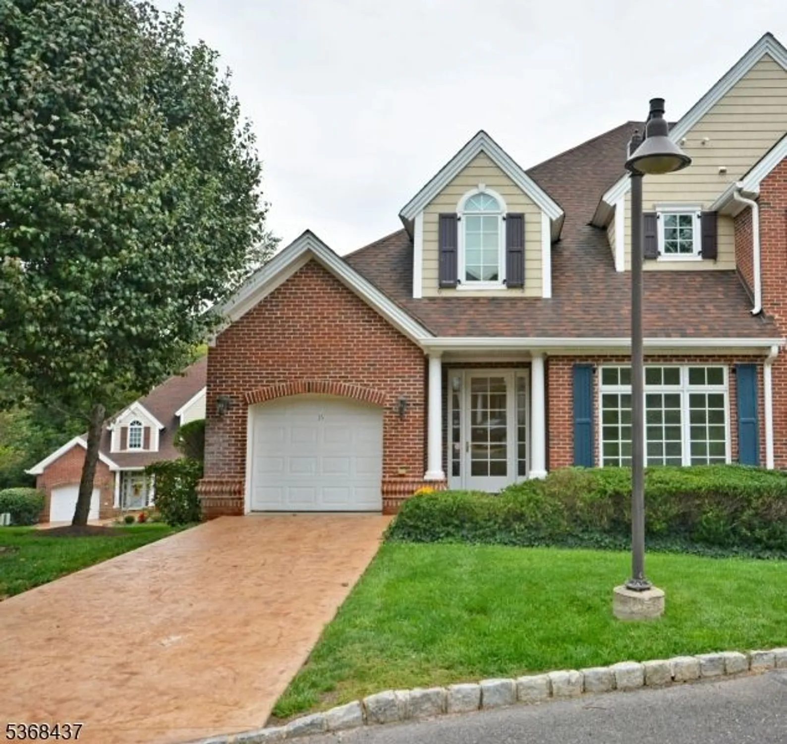 Property Slideshow image 1 of 30 | 35 schmidt cir, Watchung, NJ, 07069