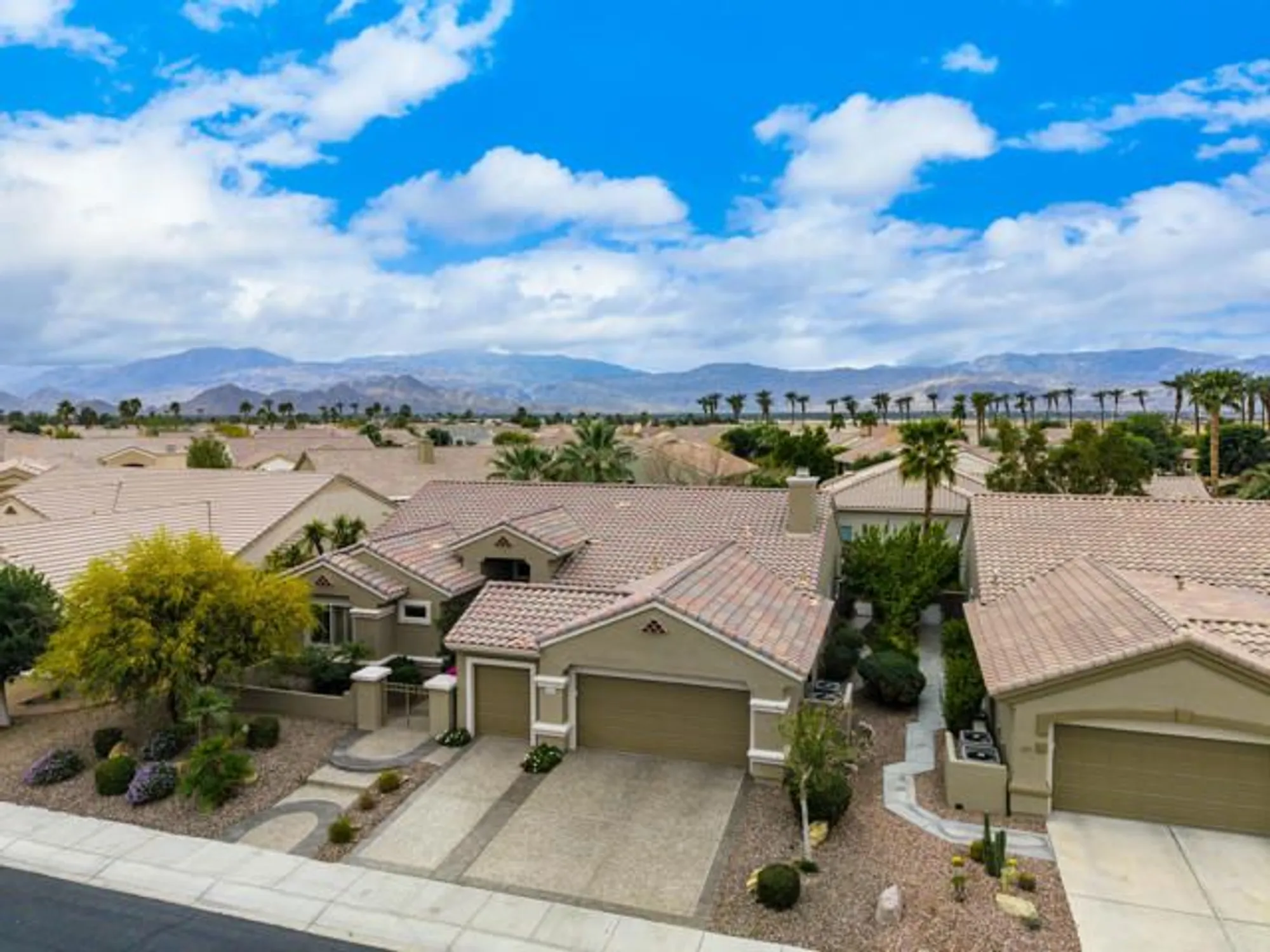 Property Slideshow image 19 of 47 | 35707 stonebriar dr, Palm Desert, CA, 92211