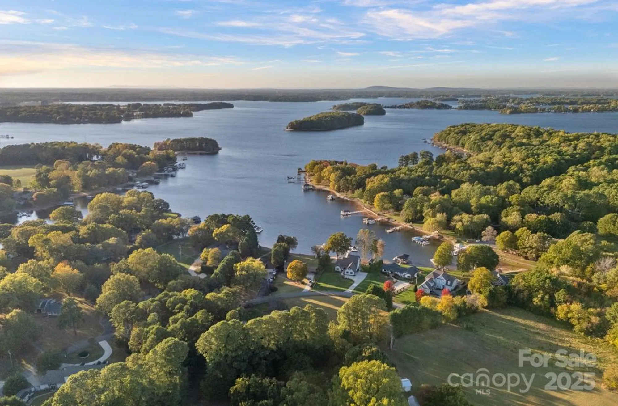 Property Slideshow image 34 of 35 | 8032 parknoll dr, Huntersville, NC, 28078
