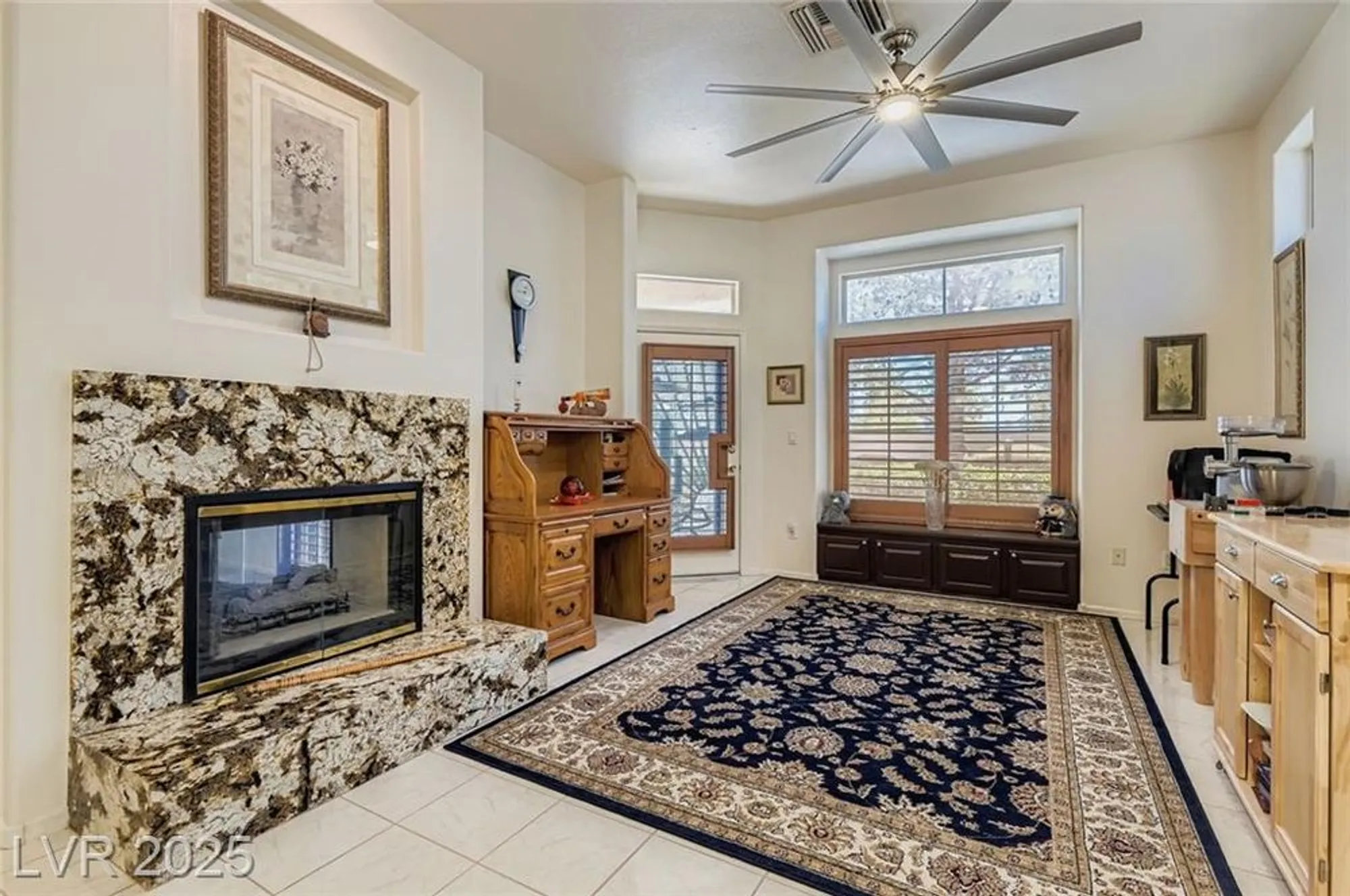 Property Slideshow image 15 of 38 | 9905 hemet dr, Las Vegas, NV, 89134