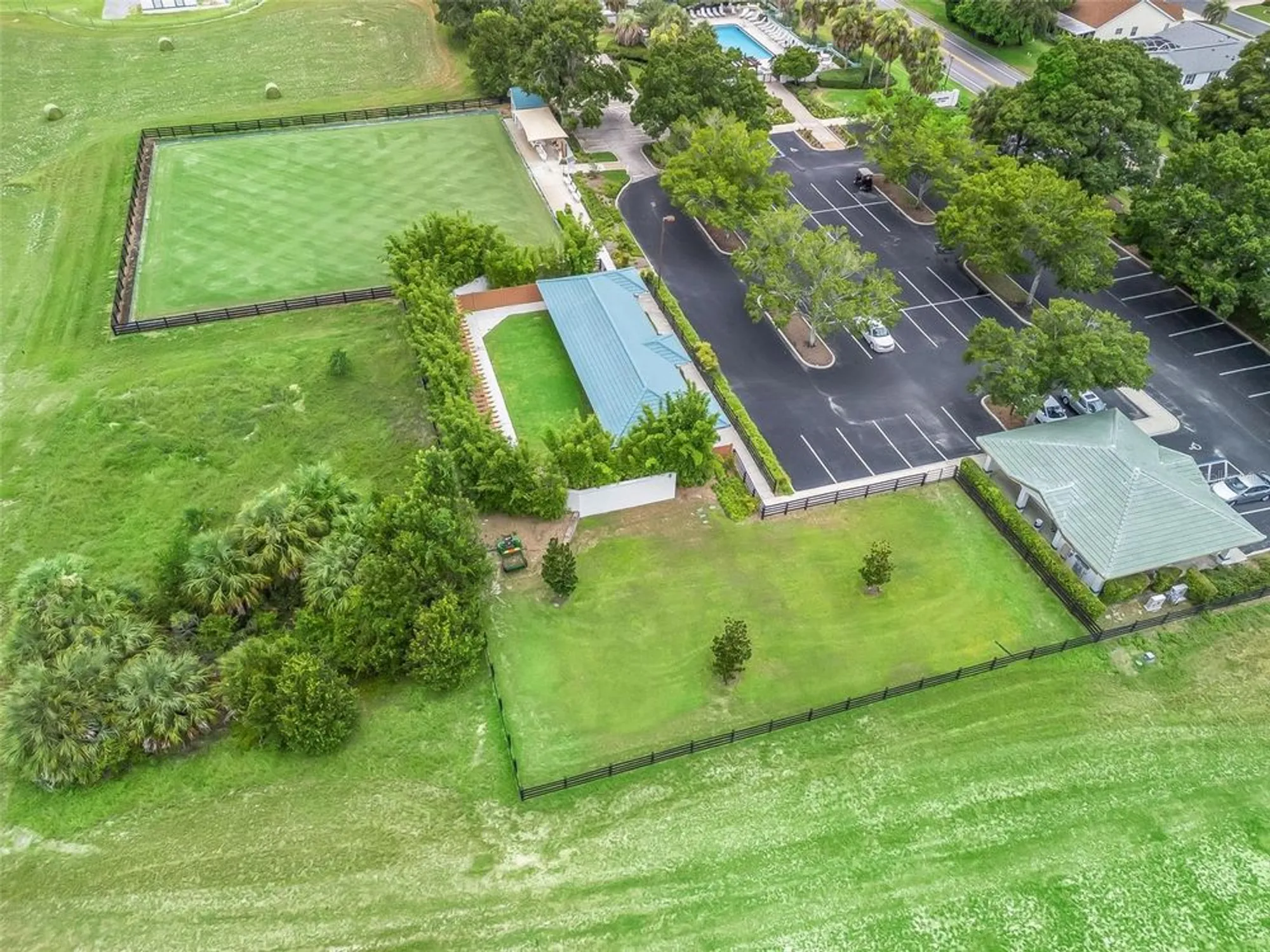 Property Slideshow image 74 of 80 | 1314 lajolla cir, The Villages, FL, 32159