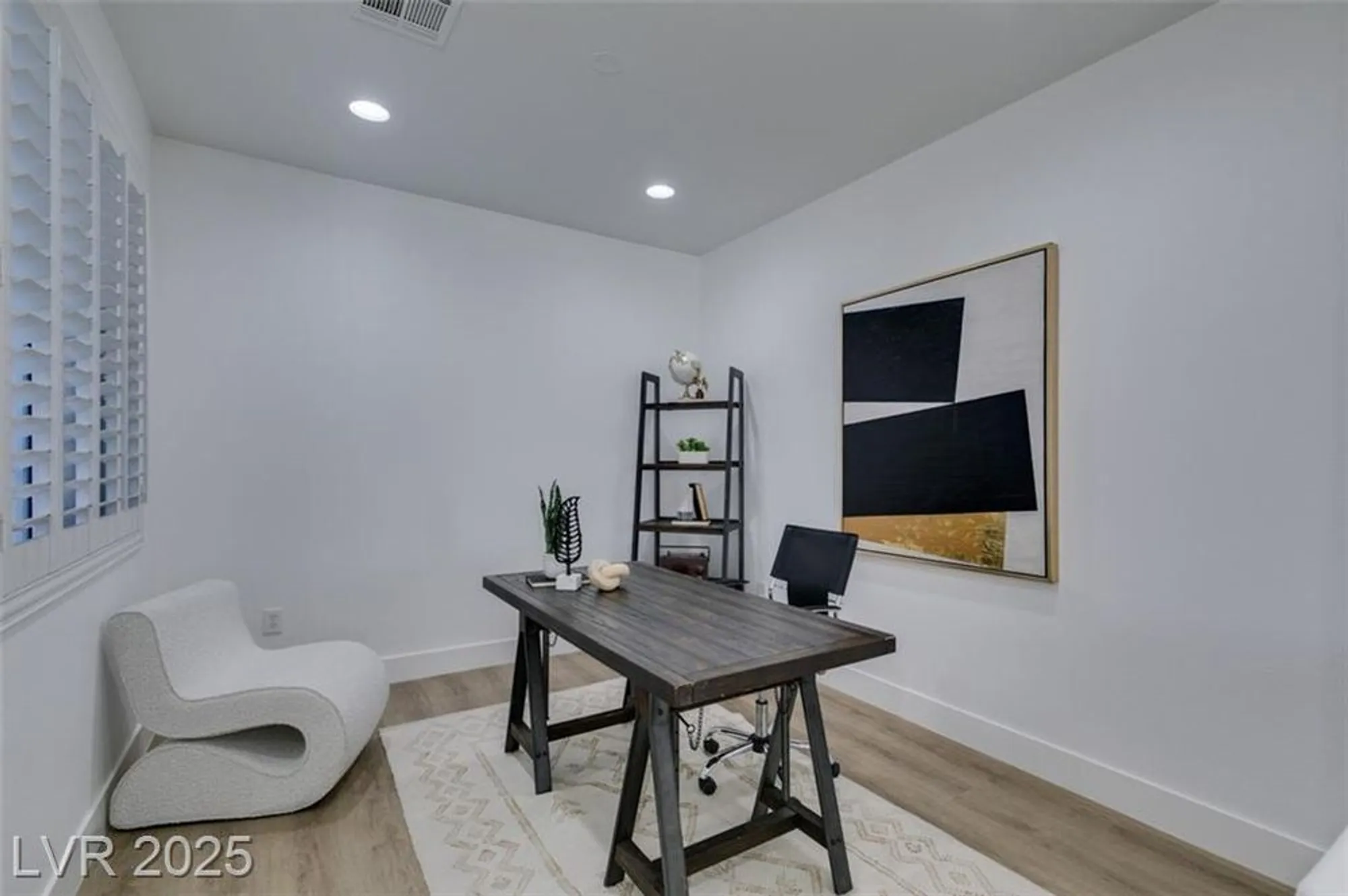 Property Slideshow image 14 of 47 | 10389 felice ave, Las Vegas, NV, 89135