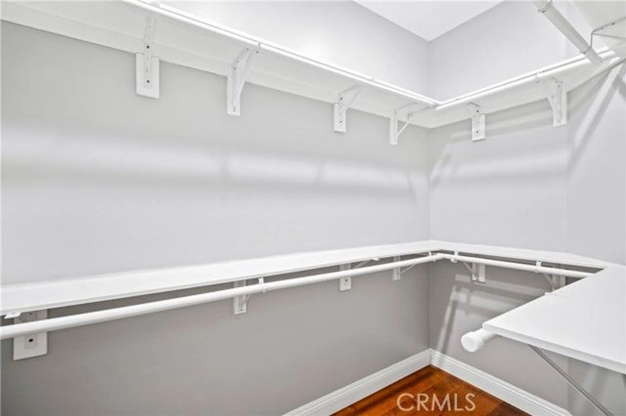 Property Slideshow image 32 of 44 | 584 tewell dr, Hemet, CA, 92545