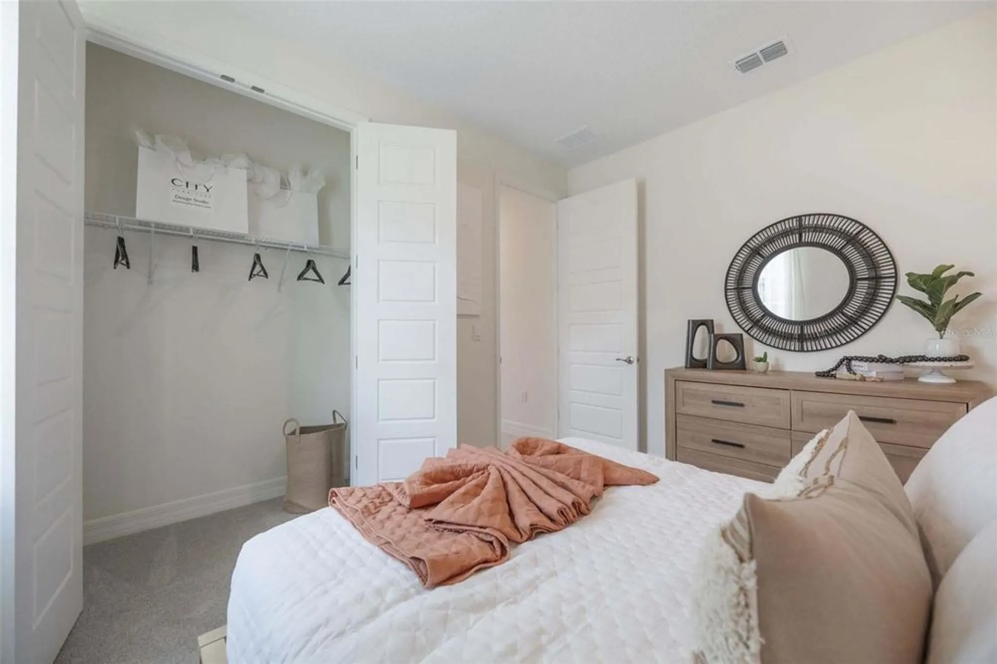 Property Slideshow image 33 of 36 | 3972 kennebunk loop, Mount Dora, FL, 32757