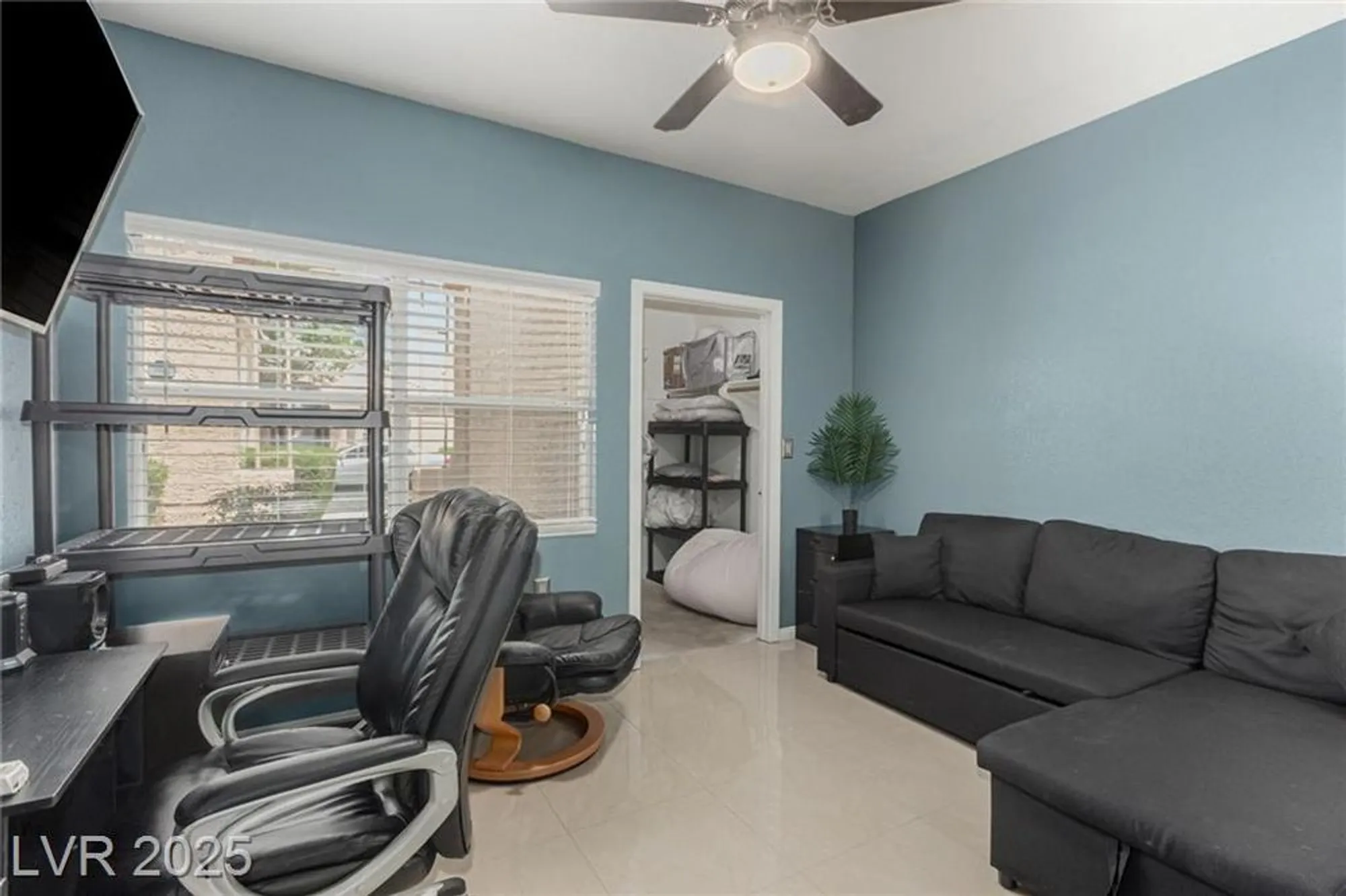 Property Slideshow image 18 of 36 | 5117 harvest moon ln, Las Vegas, NV, 89107