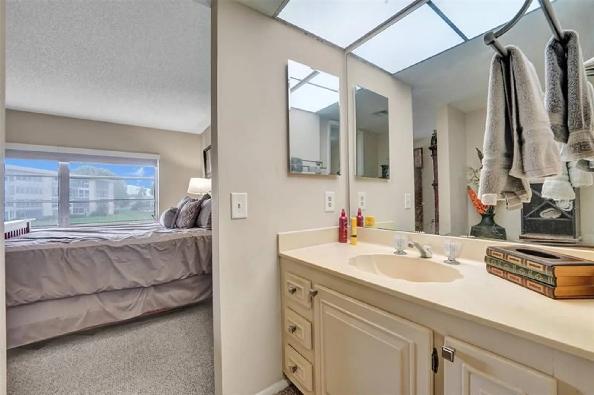 Property Slideshow image 22 of 40 | 4602 martinique way apt f2 # 4602, Coconut Creek, FL, 33066