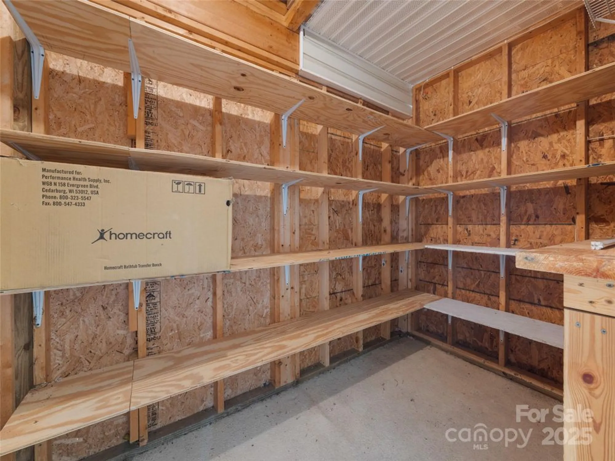 Property Slideshow image 21 of 42 | 236 white ash cir, Hendersonville, NC, 28739