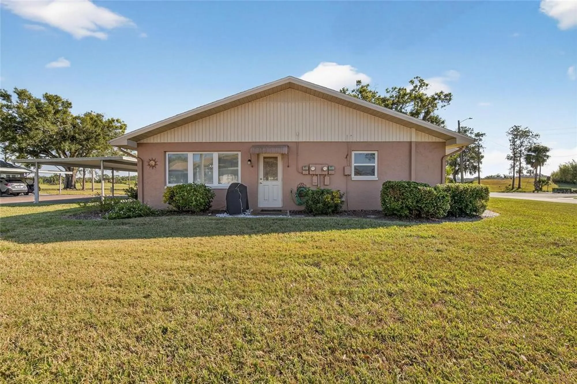 Property Slideshow image 36 of 62 | 2248 greenwich dr # 64, Sun City Center, FL, 33573