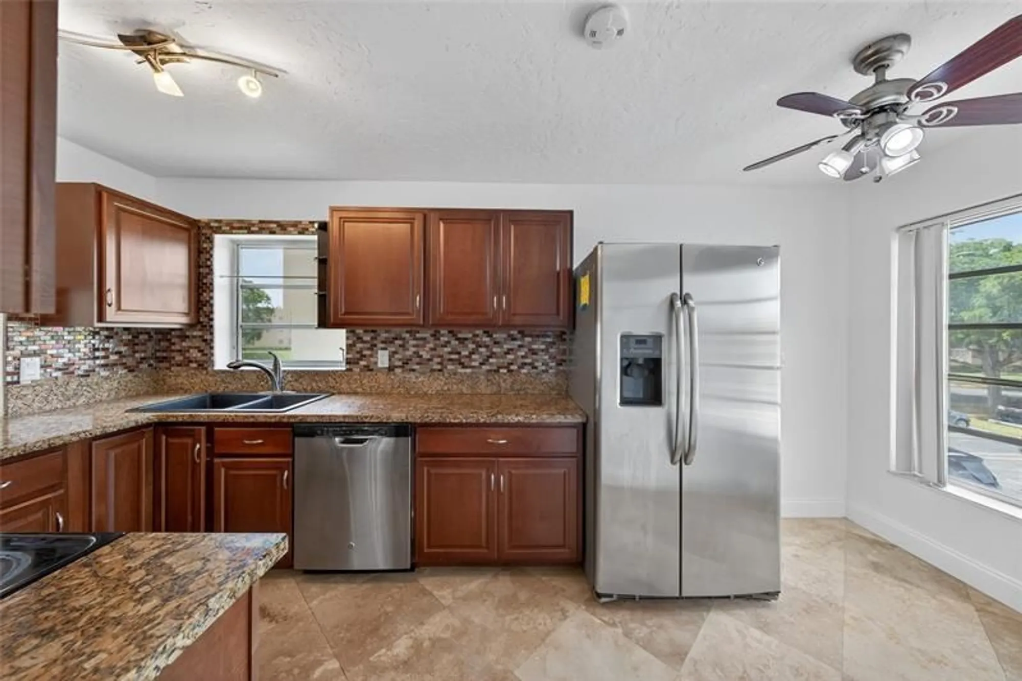 Property Slideshow image 7 of 33 | 6070 nw 64th ave 212, Tamarac, FL, 33319