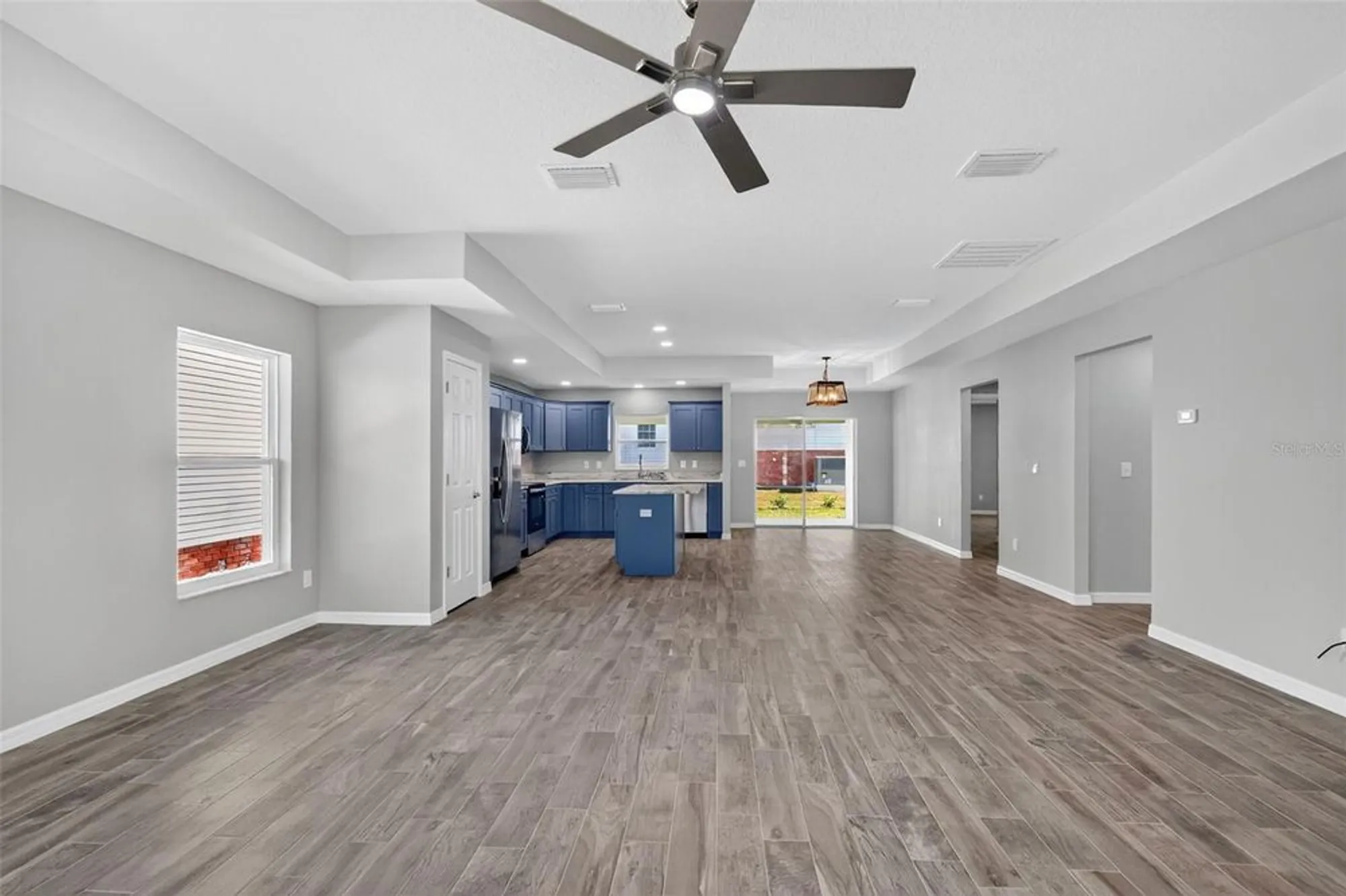 Property Slideshow image 12 of 36 | 1201 dustin dr, The Villages, FL, 32159