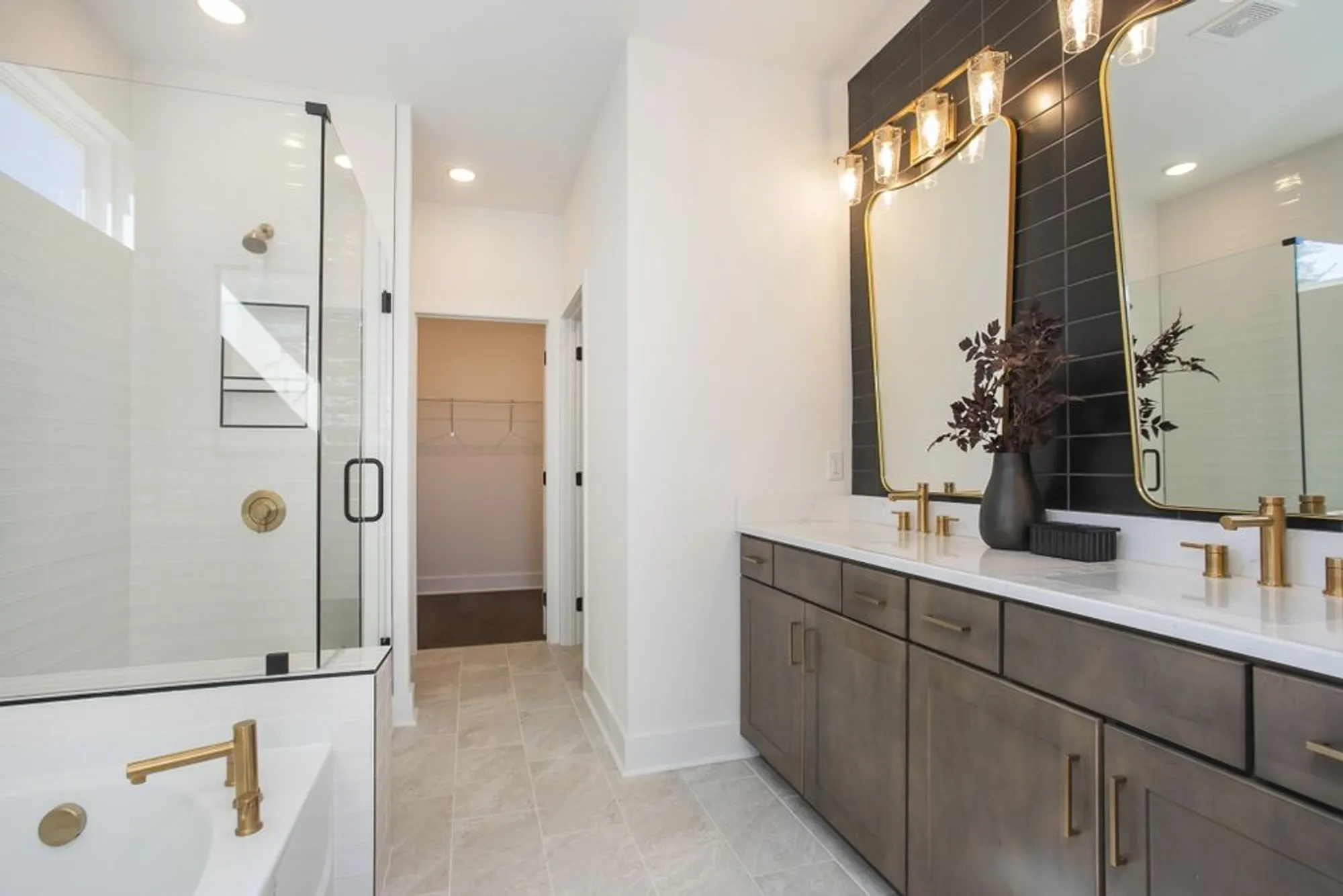 Property Slideshow image 23 of 54 | 905 bur oak rd, Lebanon, TN, 37090