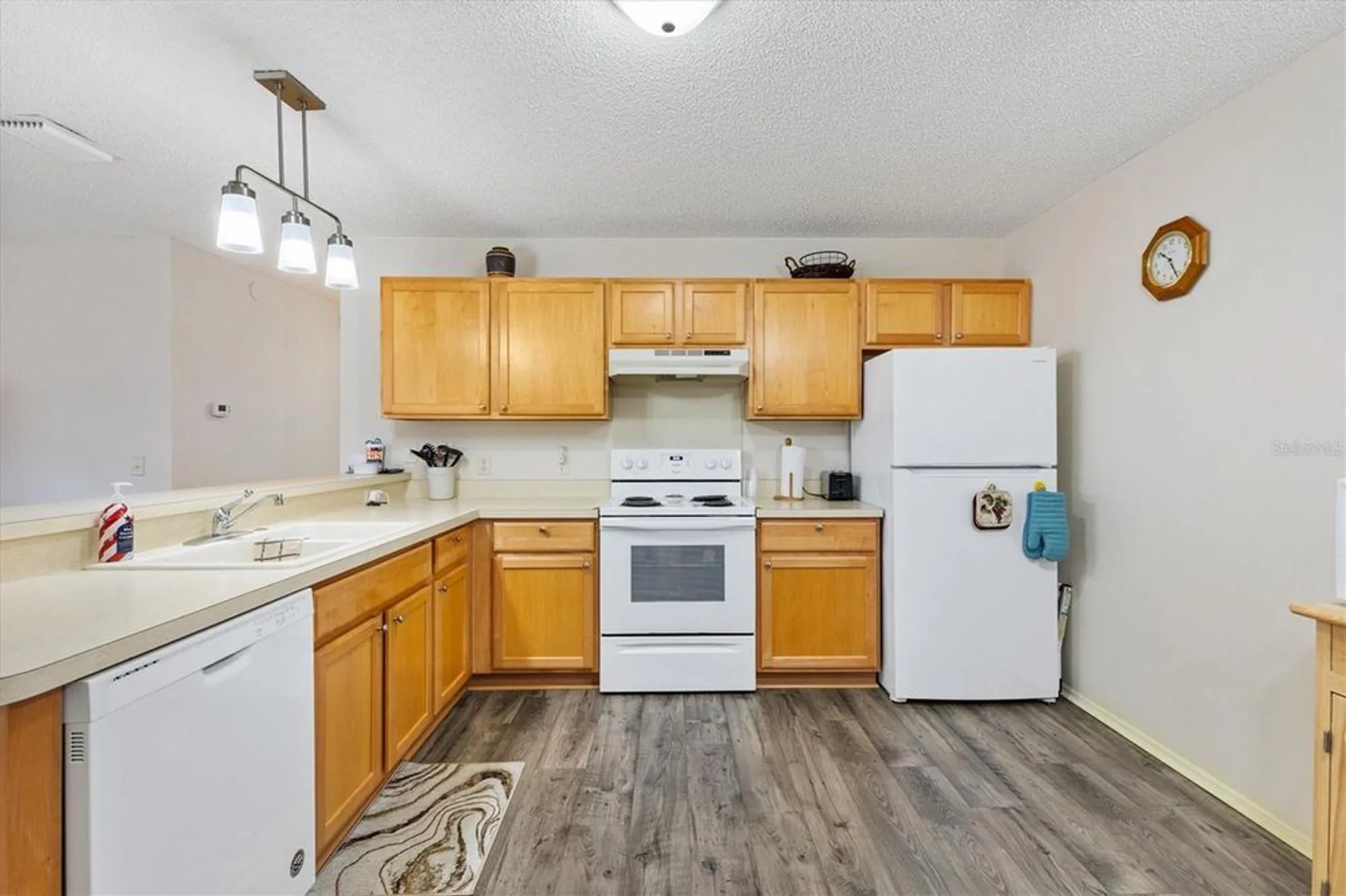 Property Slideshow image 16 of 31 | 16938 se 94th sunnybrook cir, The Villages, FL, 32162