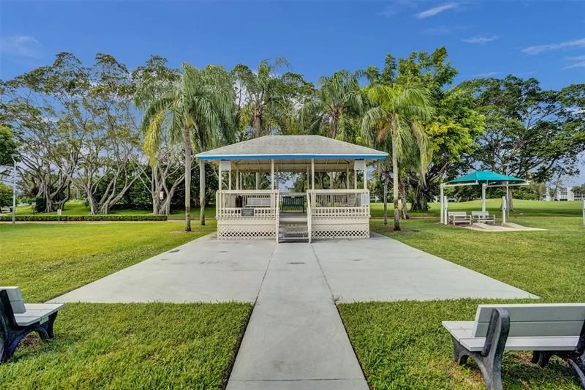 Property Slideshow image 33 of 38 | 3038 berkshire b # 3038, Deerfield Beach, FL, 33442