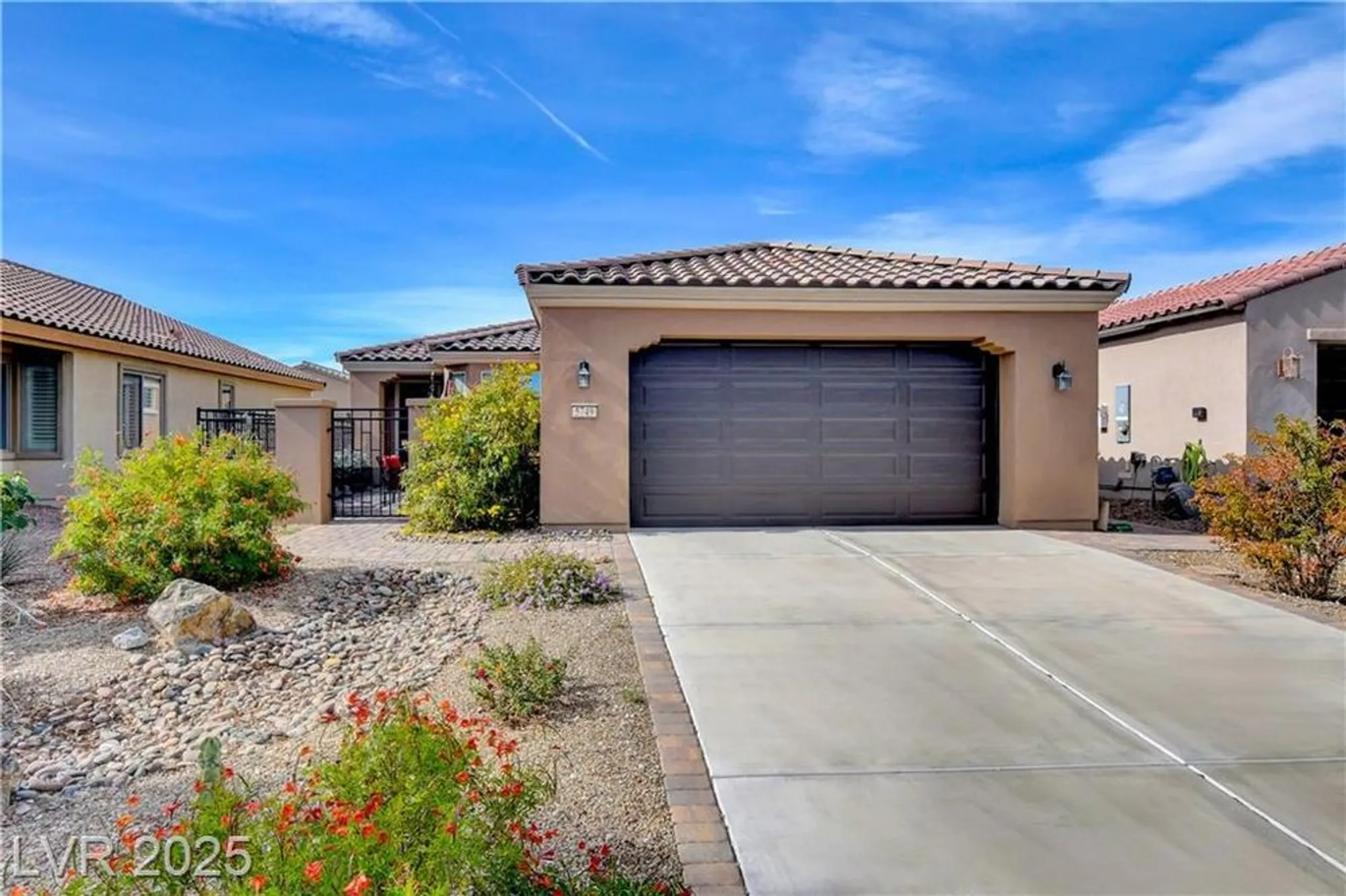 Property Slideshow image 1 of 82 | 5749 keystone crest st, North Las Vegas, NV, 89081
