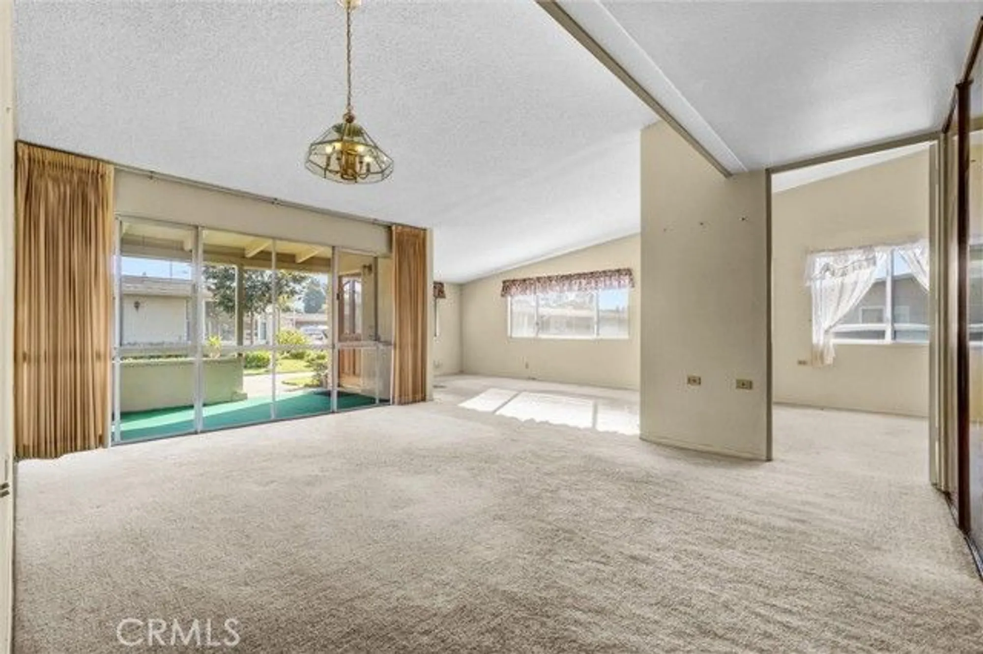 Property Slideshow image 11 of 28 | 13500 saint andrews dr apt 7f, Seal Beach, CA, 90740