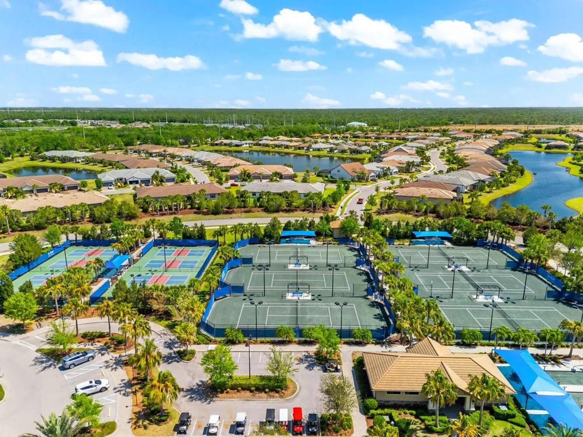 Property Slideshow image 81 of 99 | 17916 northwood pl, Lakewood Ranch, FL, 34202