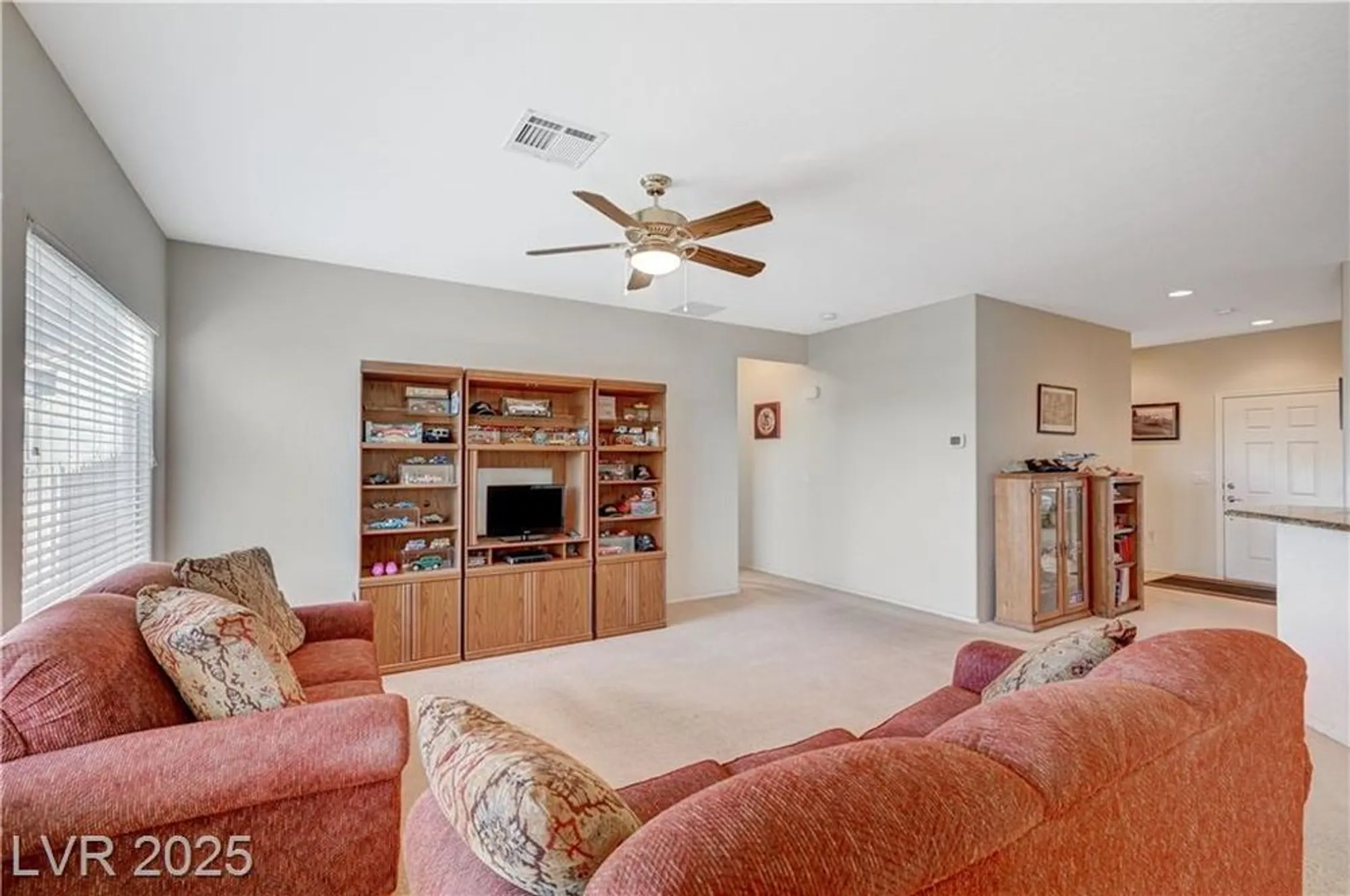 Property Slideshow image 7 of 40 | 2413 great auk ave, North Las Vegas, NV, 89084