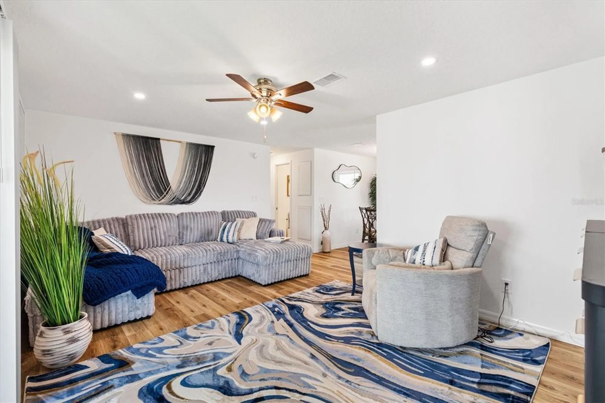 Property Slideshow image 9 of 32 | 1421 e schwartz blvd, The Villages, FL, 32159