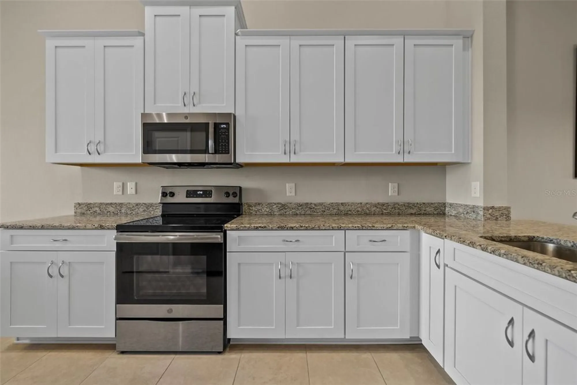 Property Slideshow image 14 of 88 | 13810 messina loop 202, Bradenton, FL, 34211