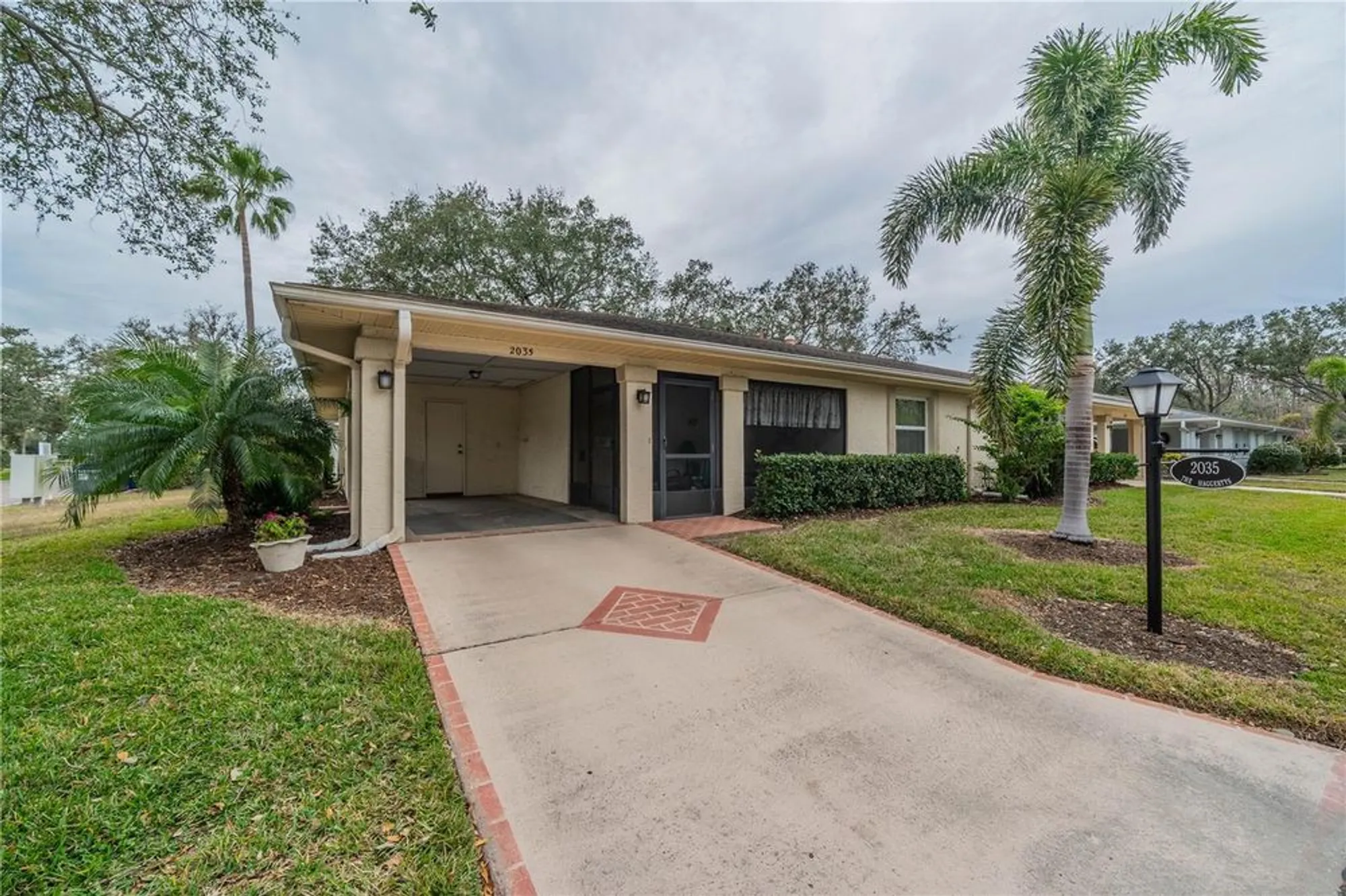 Property Slideshow image 1 of 34 | 2035 hampstead cir # 275, Sun City Center, FL, 33573