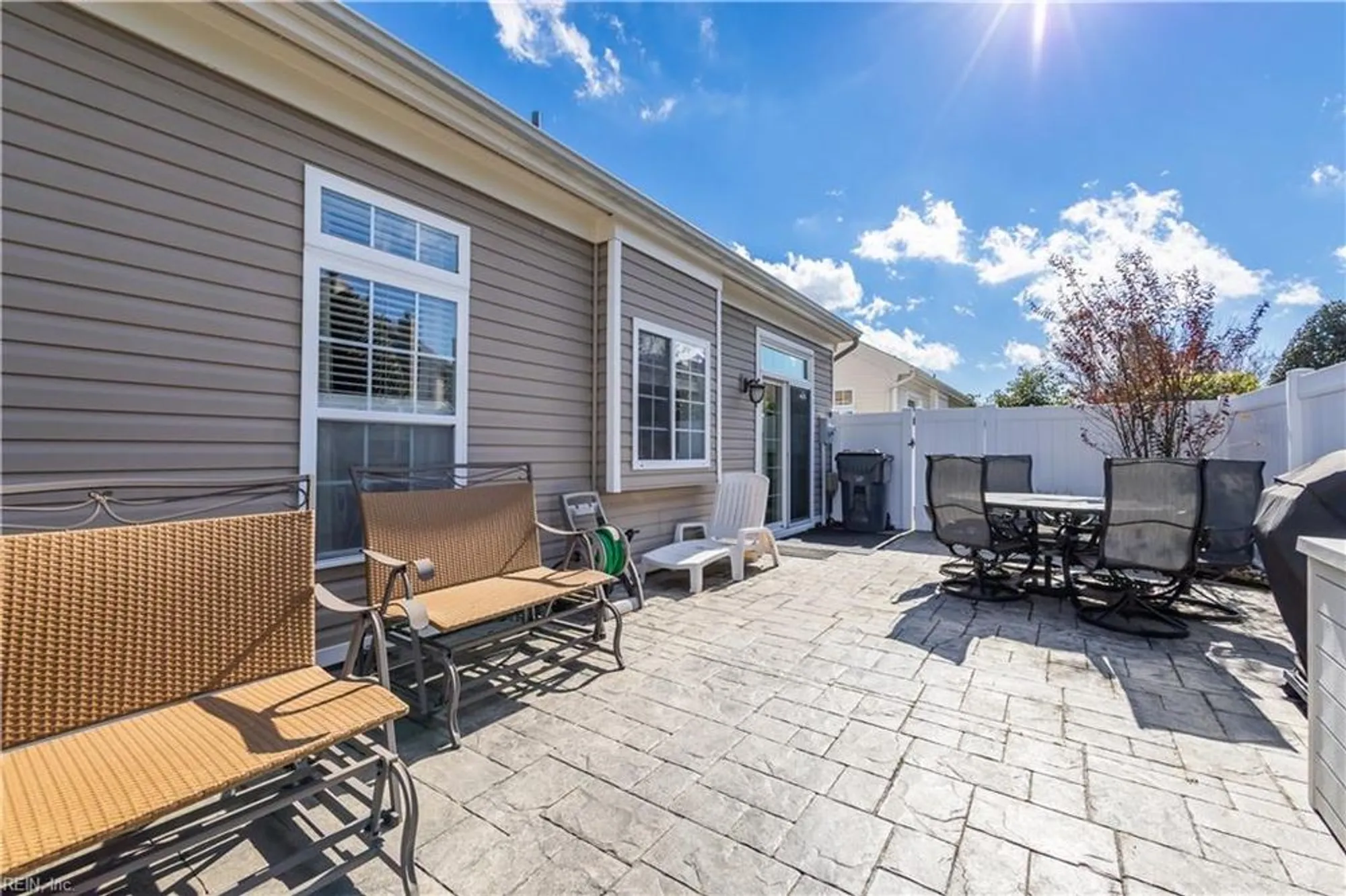 Property Slideshow image 42 of 45 | 1134 alexandria ln, Chesapeake, VA, 23320