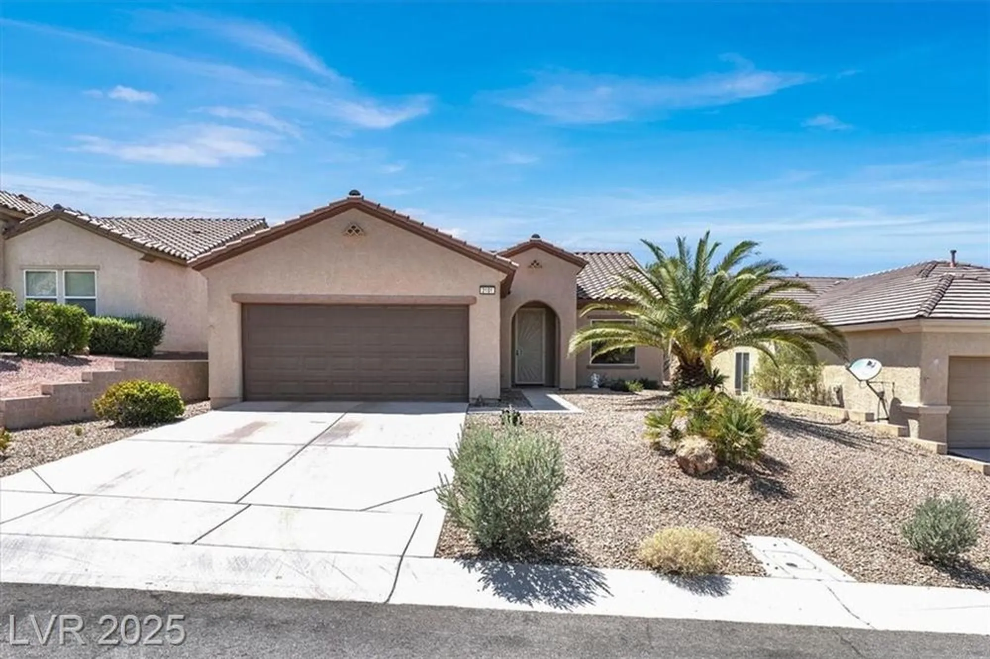 Property Slideshow image 1 of 24 | 2101 sawtooth mountain dr, Henderson, NV, 89044