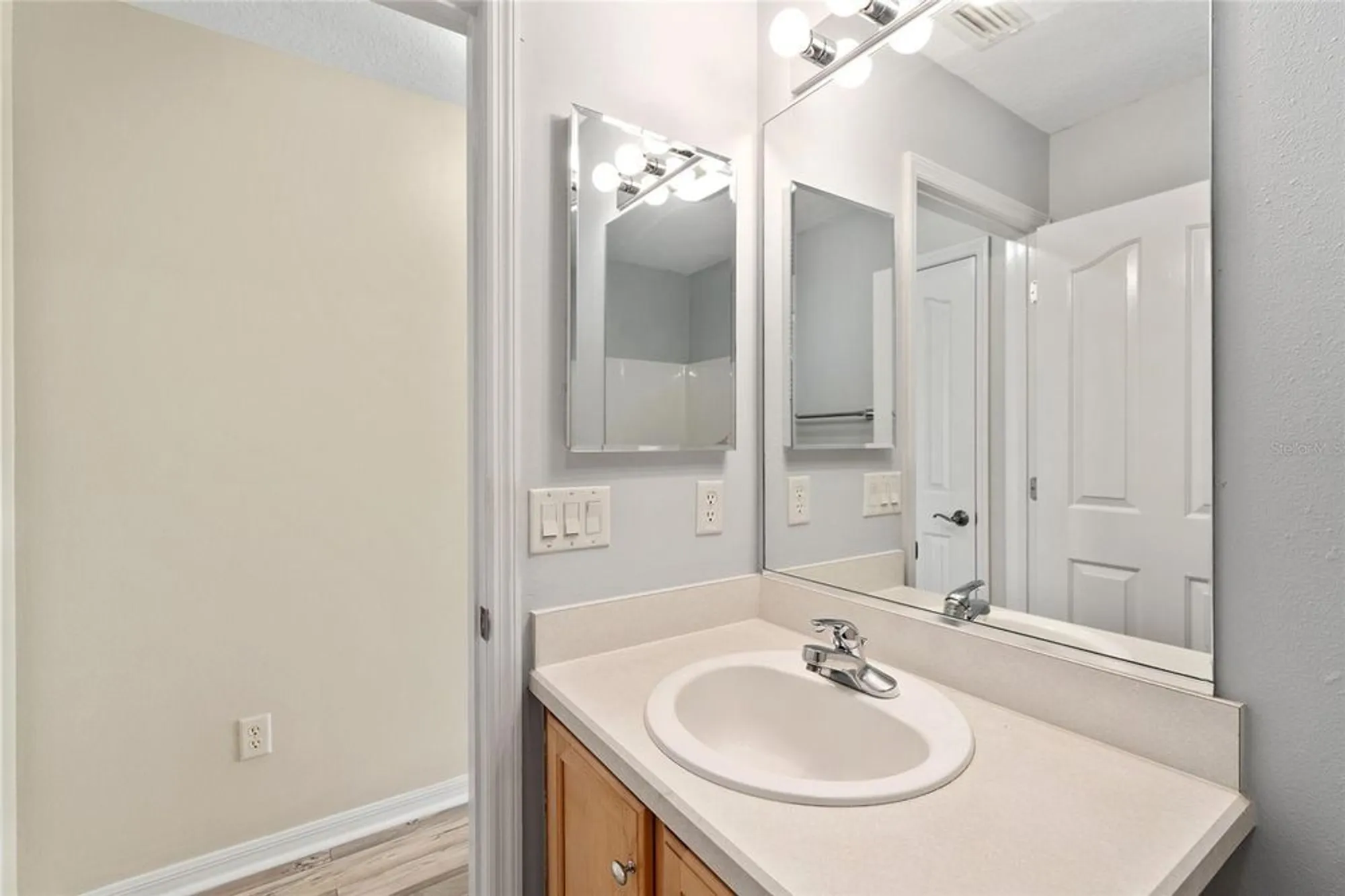 Property Slideshow image 45 of 71 | 3017 hillside ln, The Villages, FL, 32162