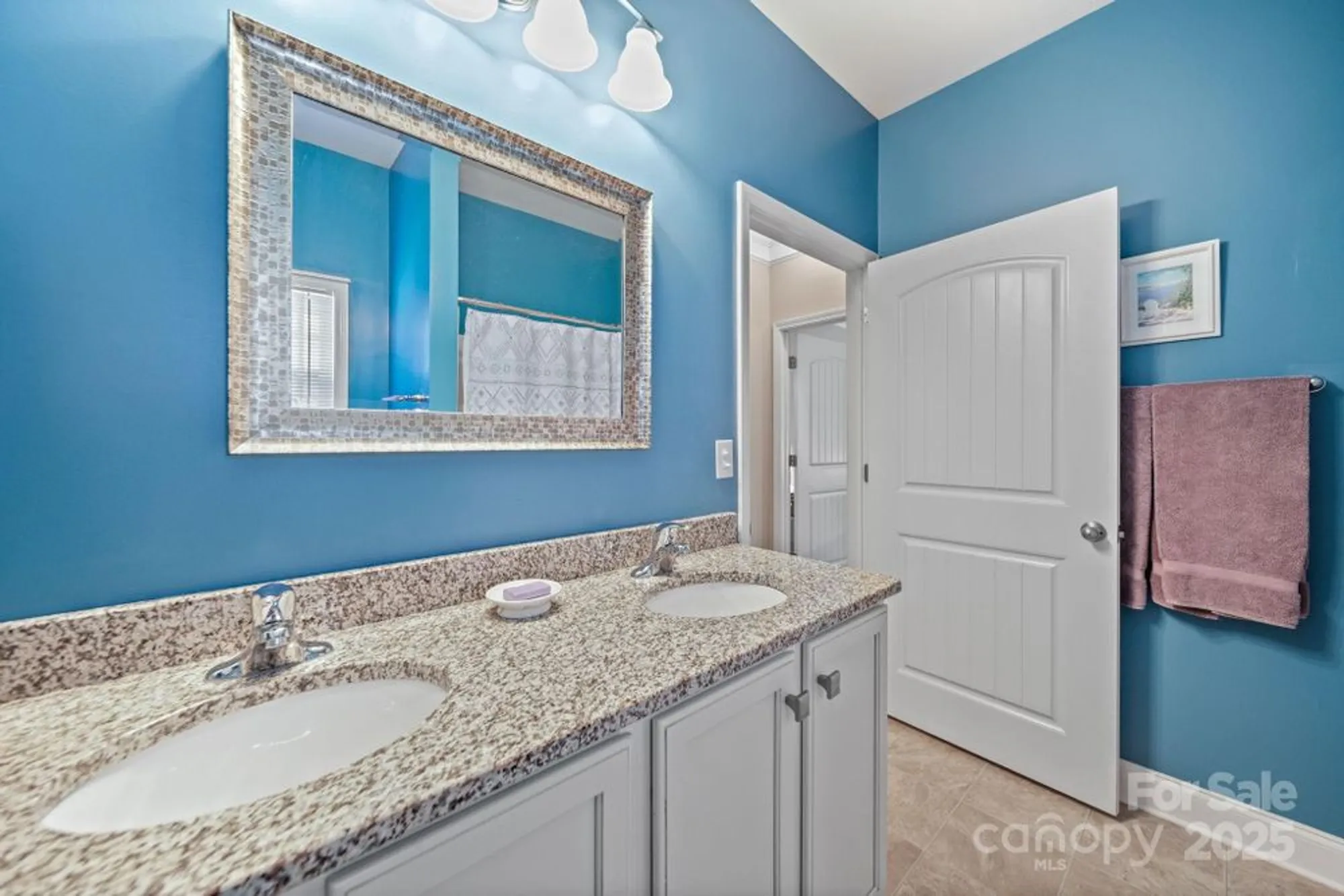 Property Slideshow image 33 of 47 | 5326 casper dr, Charlotte, NC, 28214