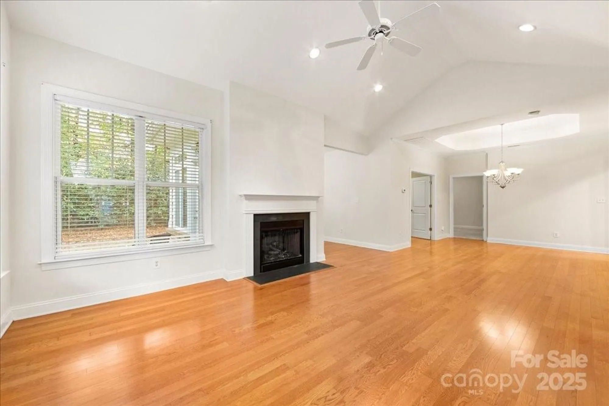 Property Slideshow image 9 of 48 | 1924 mezzo ct, Matthews, NC, 28105