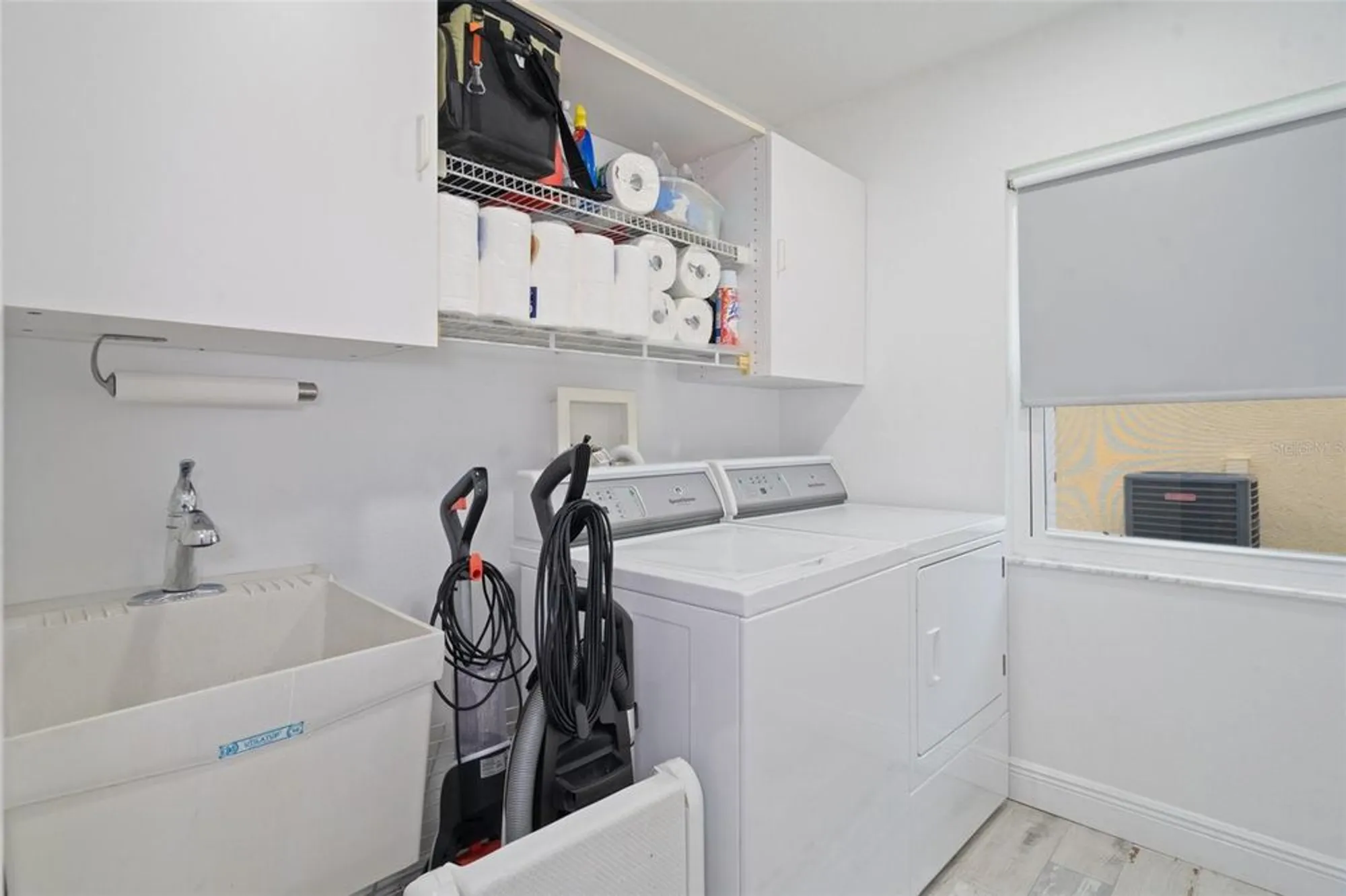 Property Slideshow image 34 of 53 | 8130 merrimac dr, Port Richey, FL, 34668