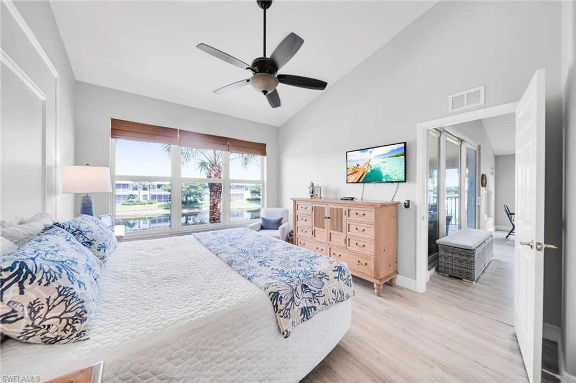Property Slideshow image 11 of 35 | 9636 hemingway ln 4201, Fort Myers, FL, 33913