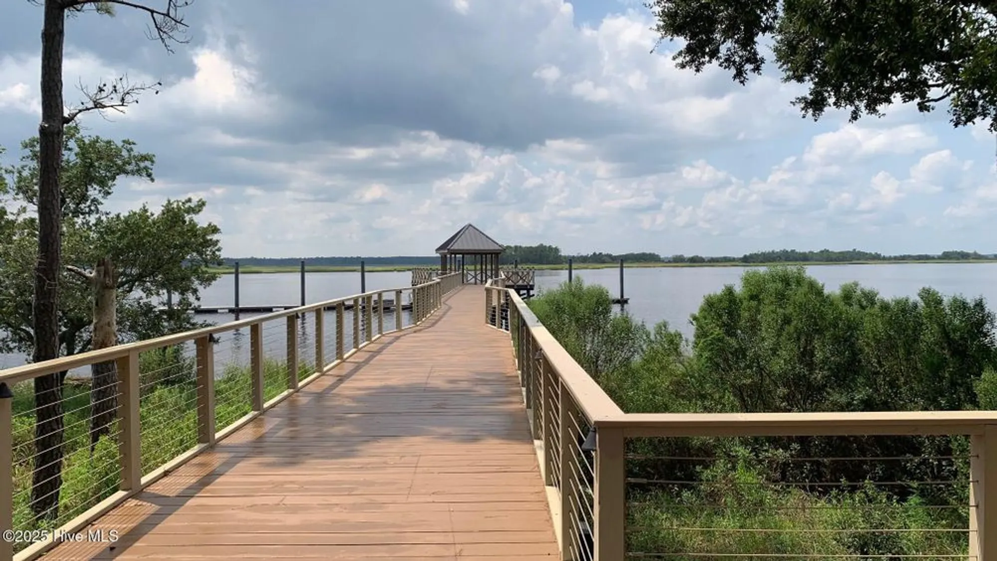 Property Slideshow image 91 of 109 | 1368 trisail ter, Wilmington, NC, 28412