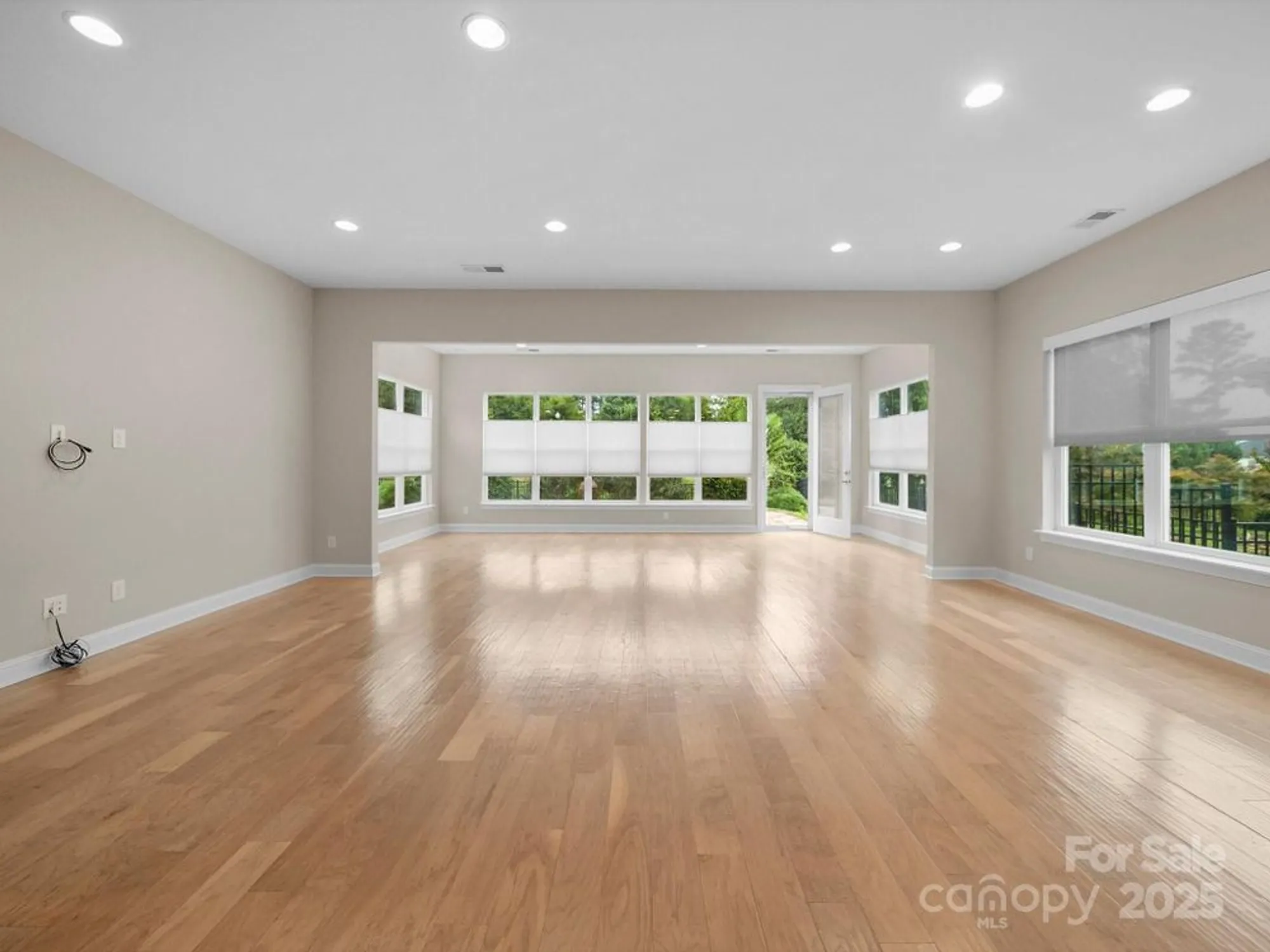 Property Slideshow image 6 of 44 | 253 stone mountain way, Denver, NC, 28037