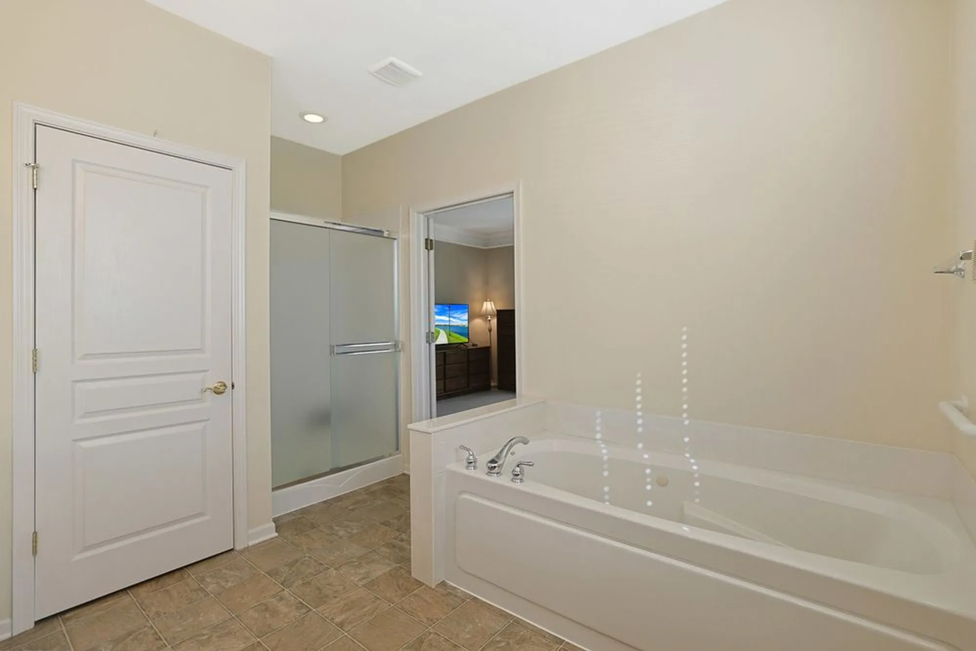 Property Slideshow image 17 of 43 | 12770 timber creek dr, Huntley, IL, 60142