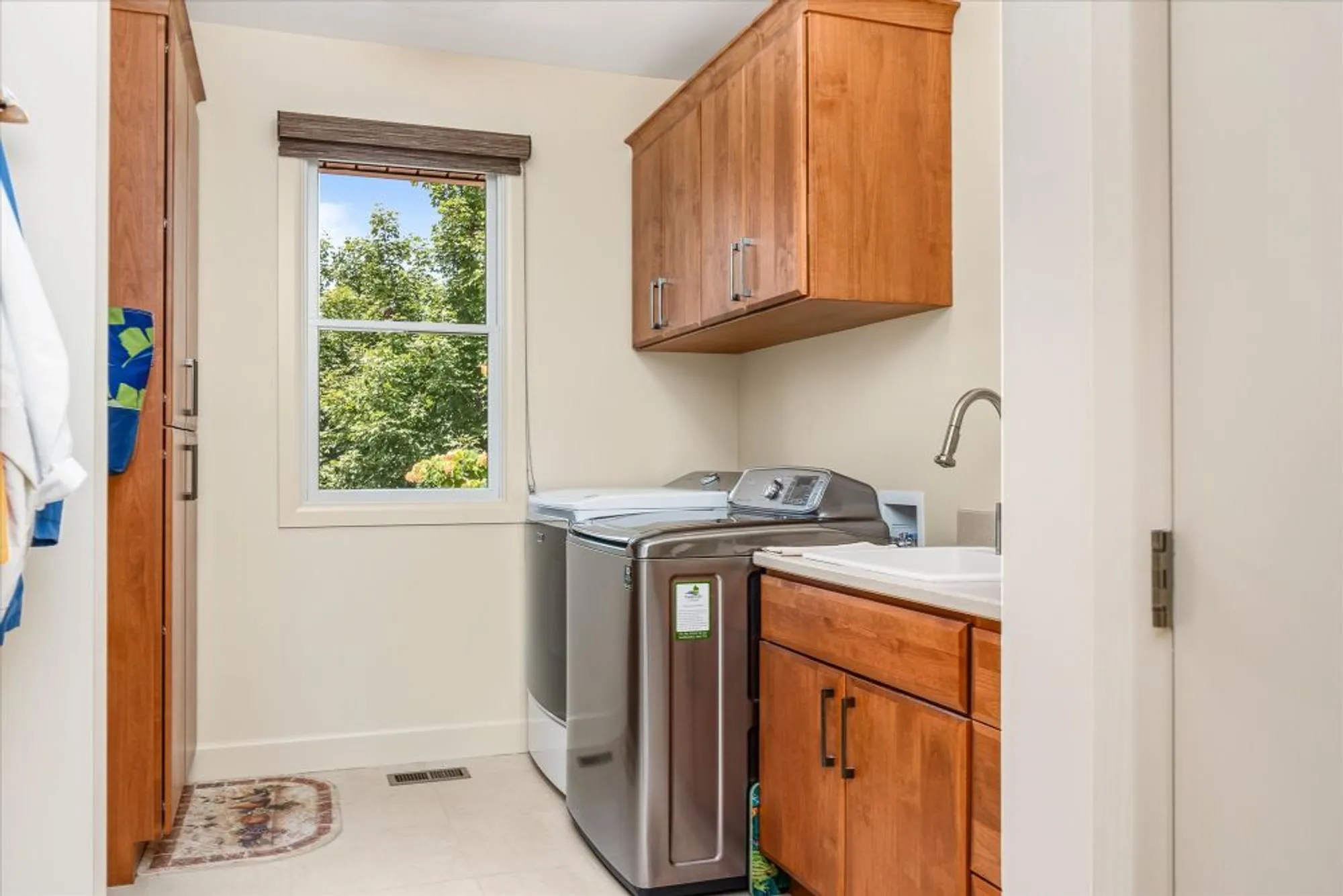 Property Slideshow image 72 of 81 | 61 bluff view ct, Crossville, TN, 38558