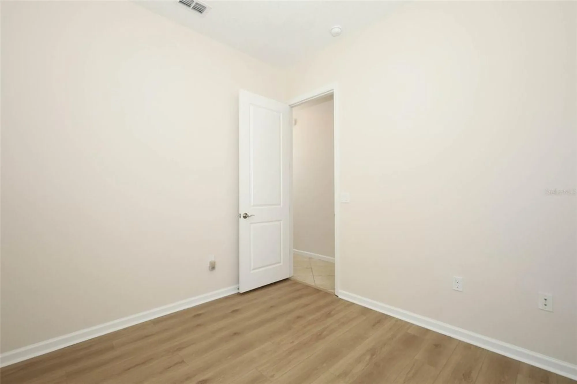 Property Slideshow image 27 of 43 | 1677 victoria gardens dr, Deland, FL, 32724