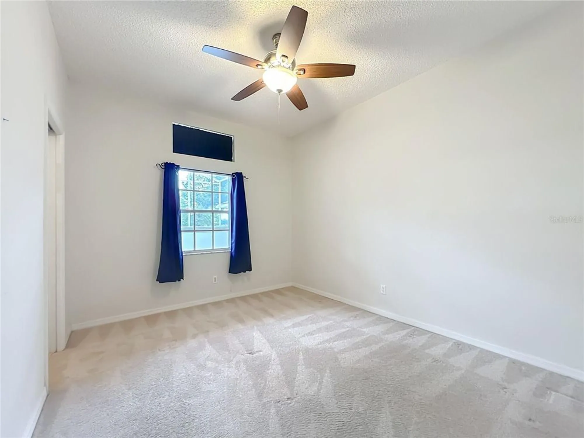 Property Slideshow image 27 of 73 | 5902 princess diana ct, Leesburg, FL, 34748