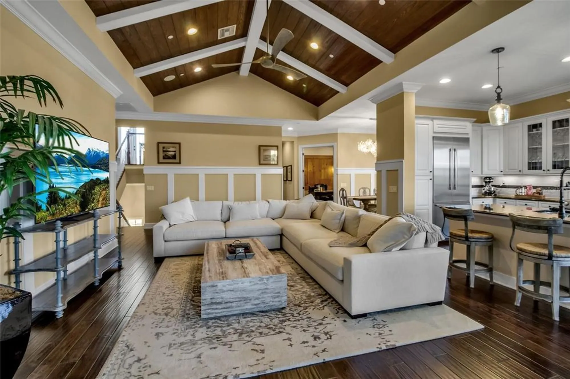 Property Slideshow image 34 of 99 | 321 sapphire lake dr 202, Bradenton, FL, 34209