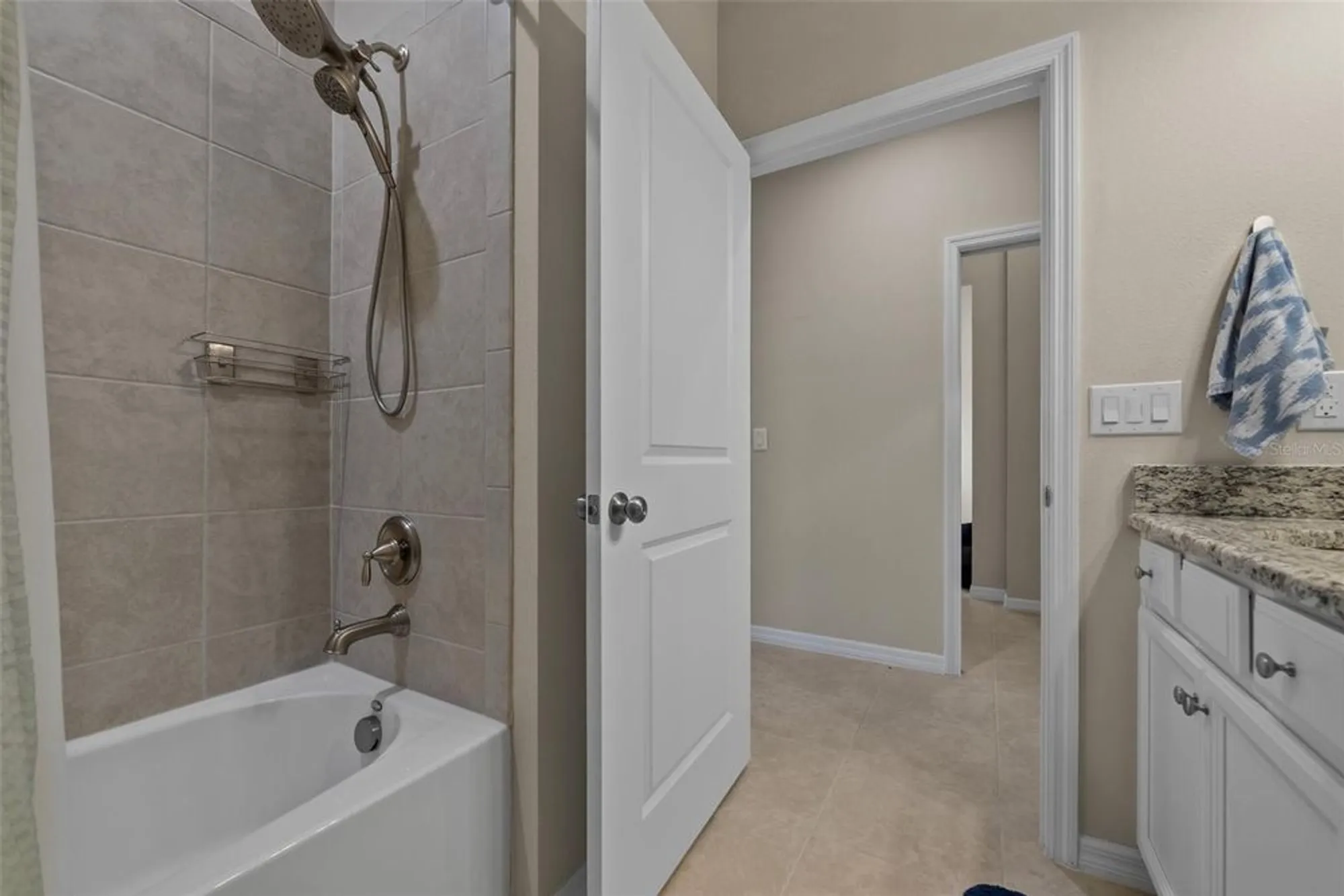 Property Slideshow image 40 of 88 | 13810 messina loop 202, Bradenton, FL, 34211