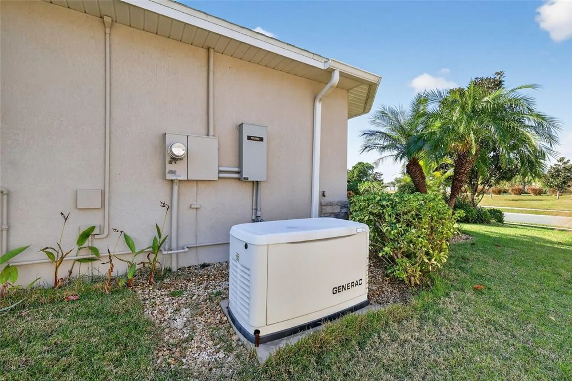 Property Slideshow image 31 of 77 | 8852 bridgeport bay cir, Mount Dora, FL, 32757