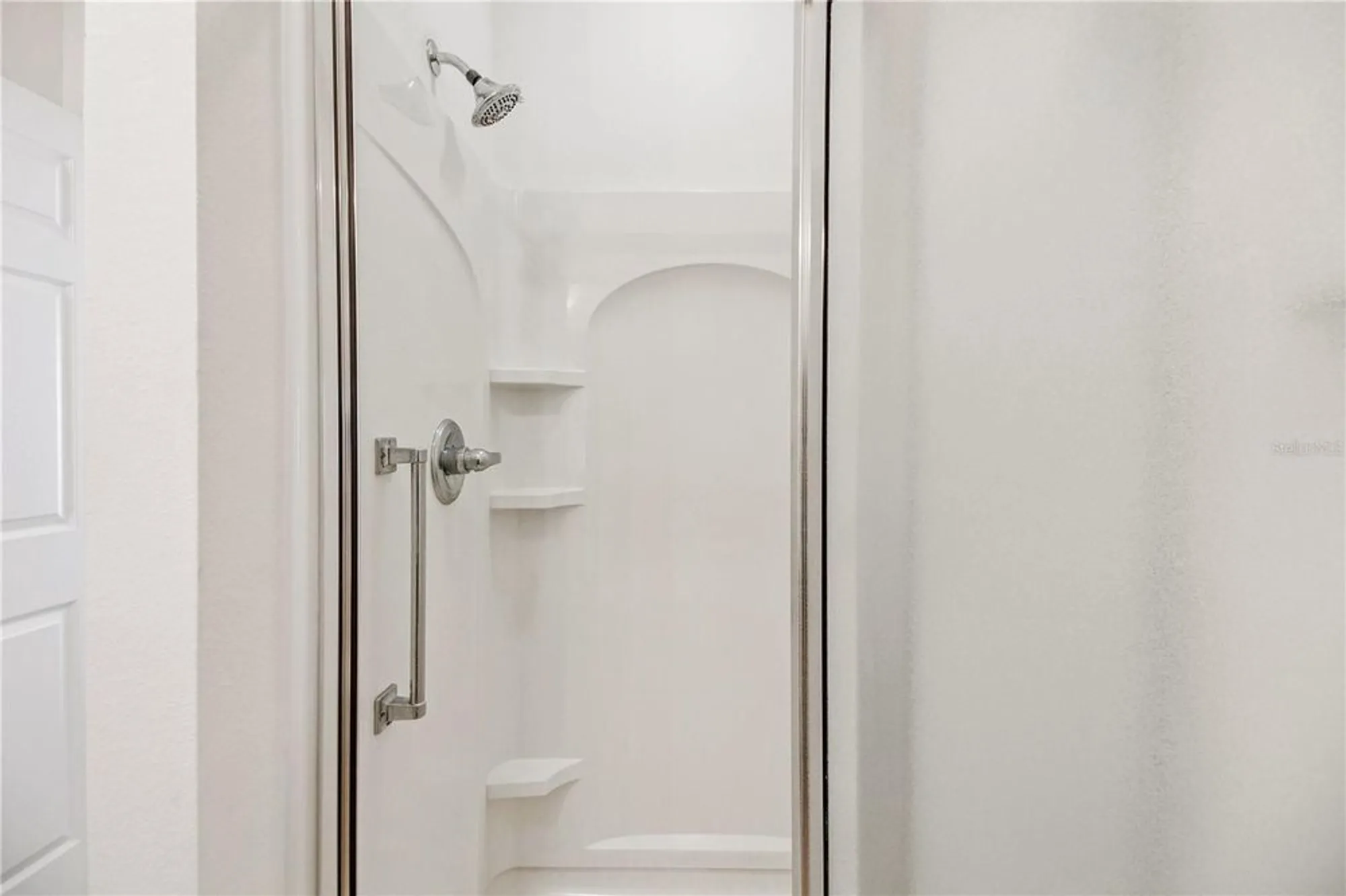 Property Slideshow image 15 of 45 | 438 grovewood pl, The Villages, FL, 32162