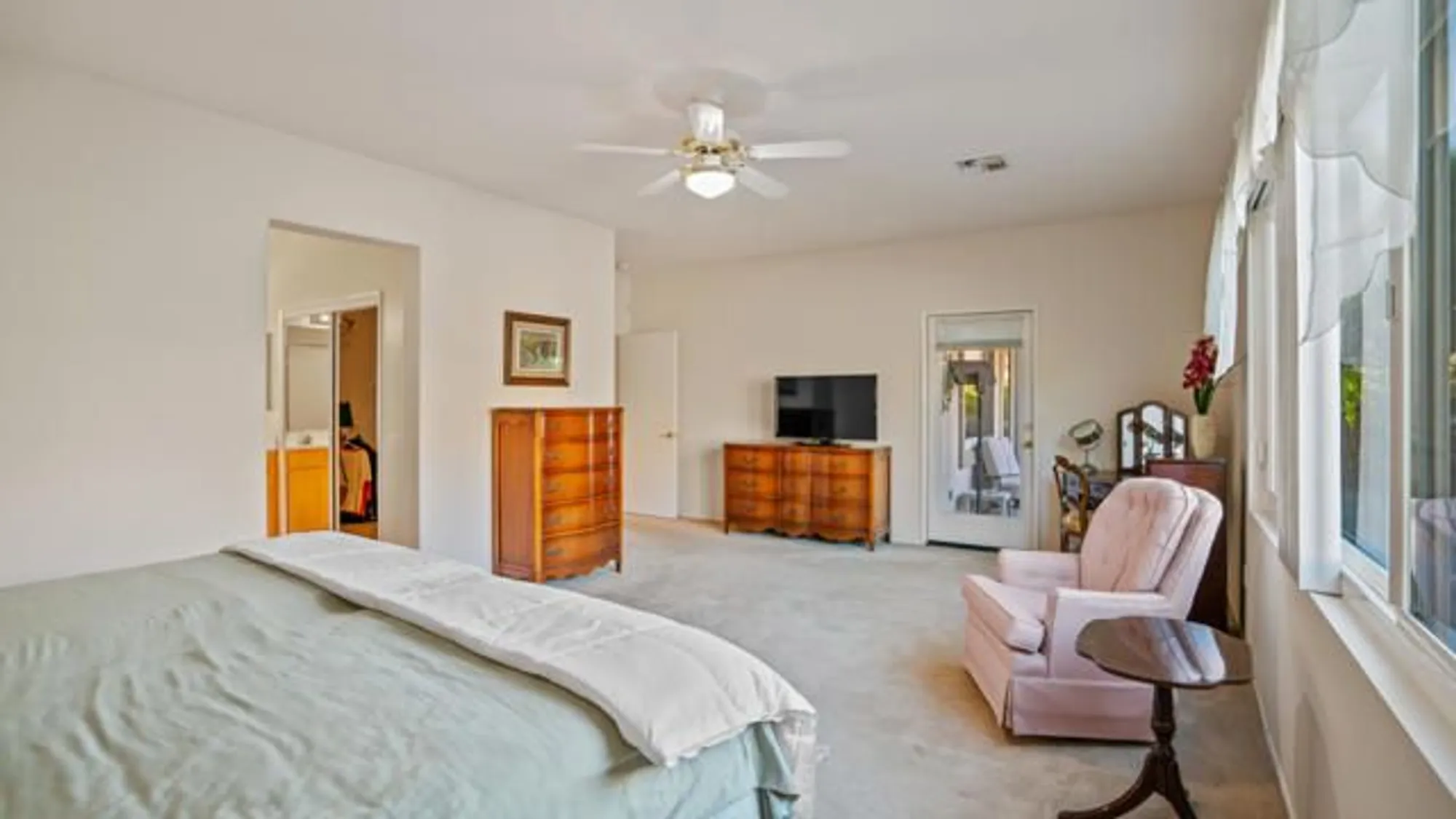 Property Slideshow image 19 of 29 | 78214 grape arbor ave, Palm Desert, CA, 92211