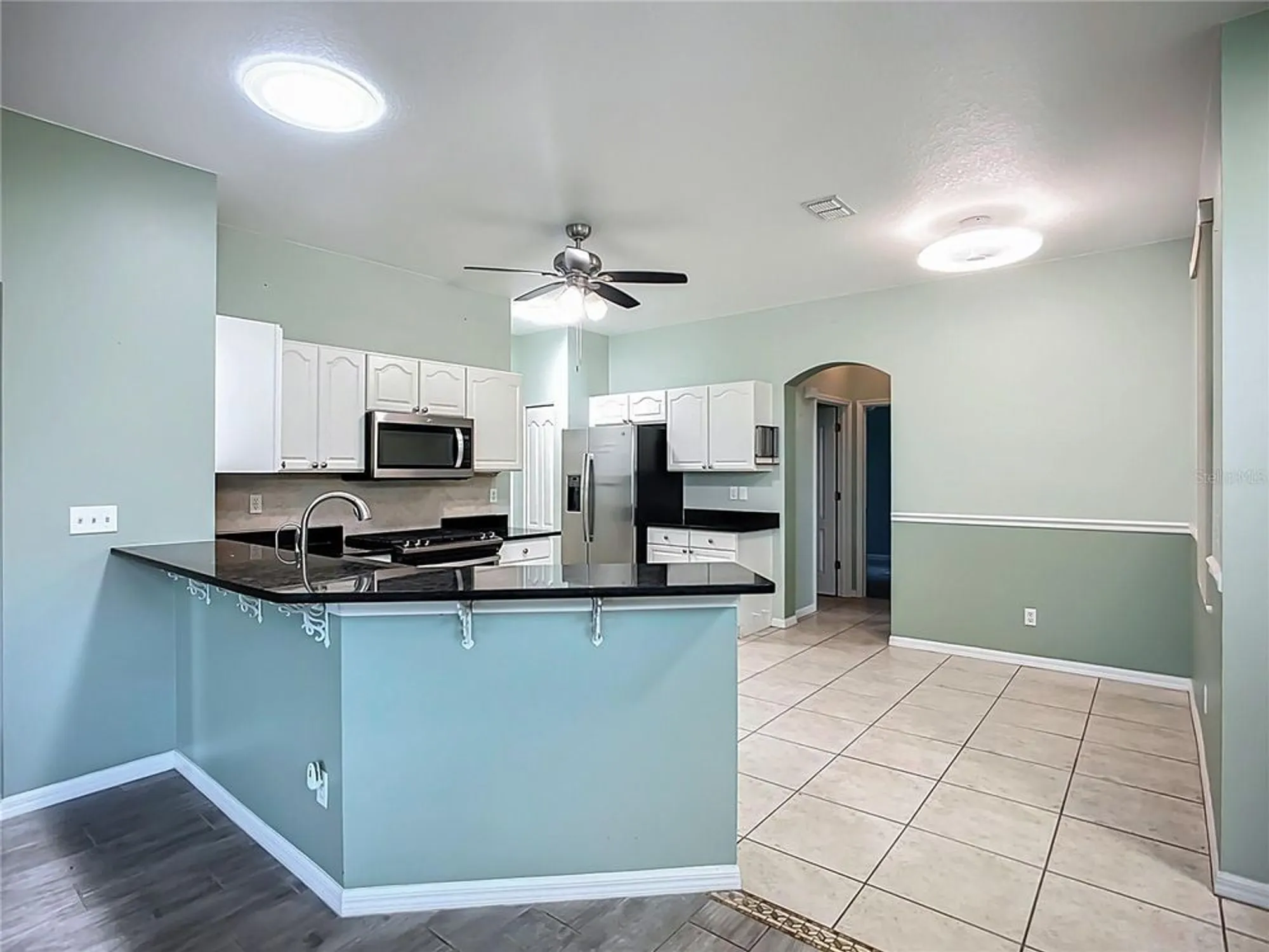 Property Slideshow image 10 of 53 | 1219 huntington greens dr, Sun City Center, FL, 33573