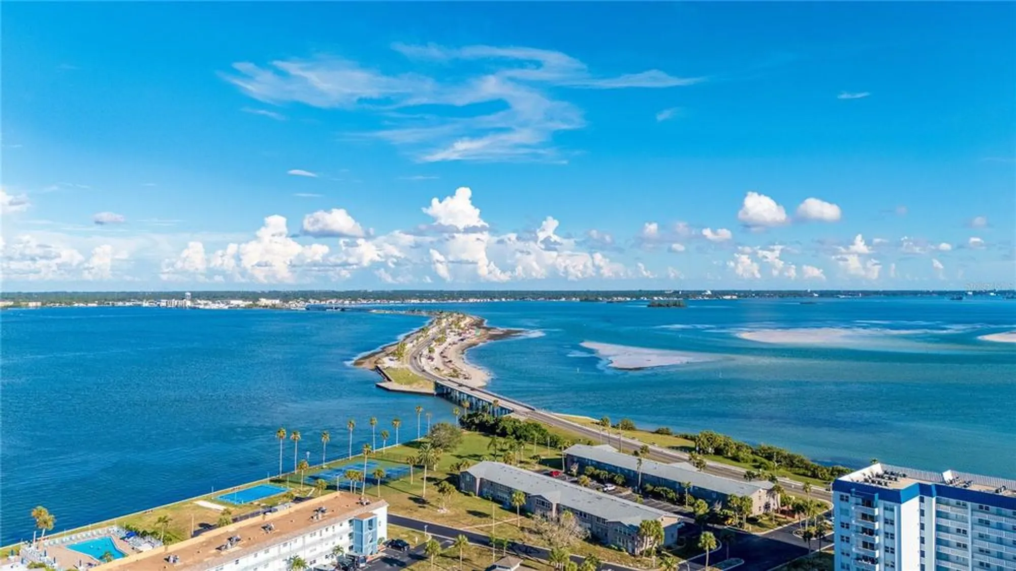 Property Slideshow image 32 of 36 | 7 dunoon pl apt 306, Dunedin, FL, 34698