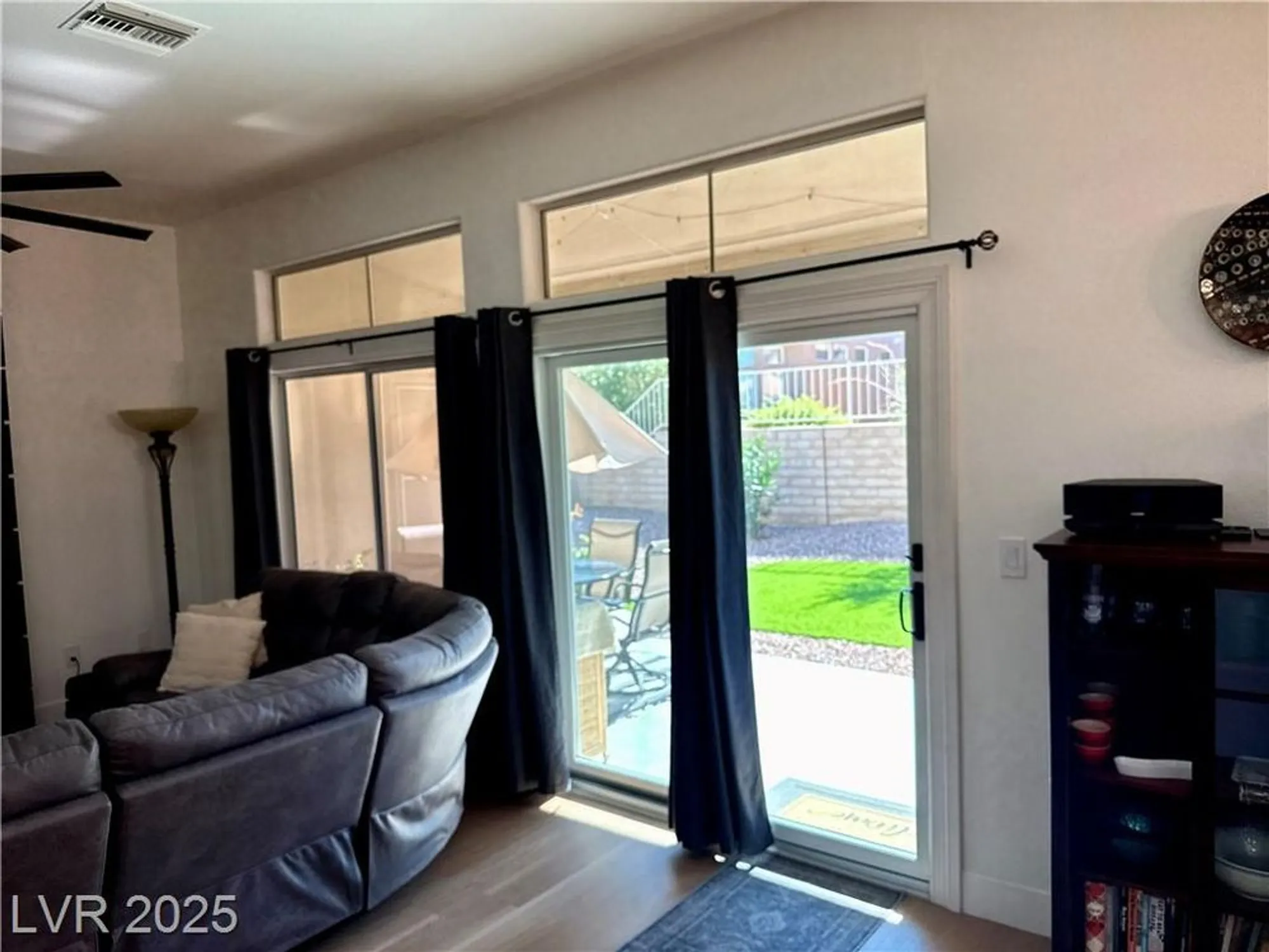 Property Slideshow image 29 of 36 | 10041 netherton dr, Las Vegas, NV, 89134