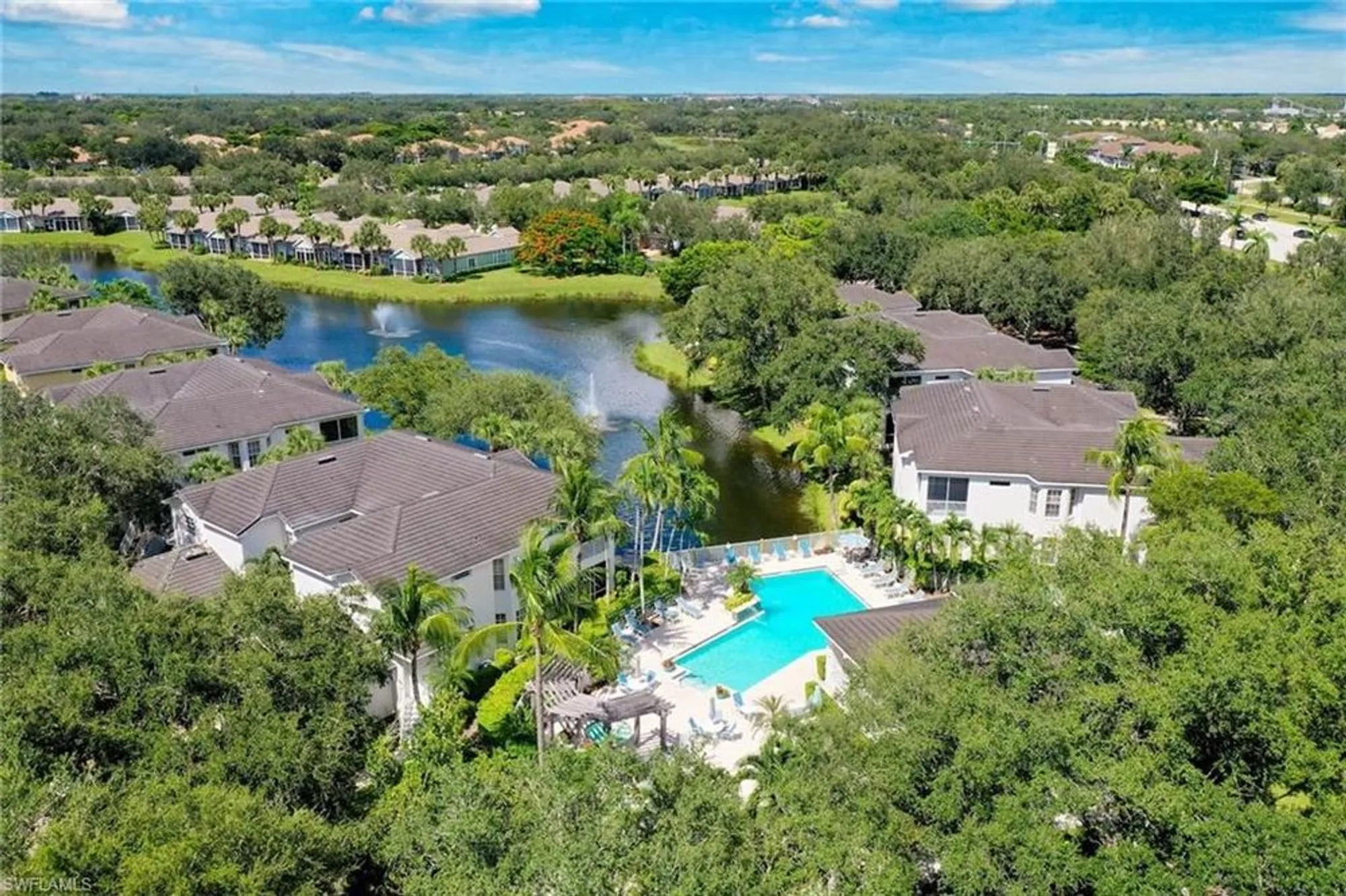 Property Slideshow image 40 of 48 | 3471 pointe creek ct 204, Bonita Springs, FL, 34134