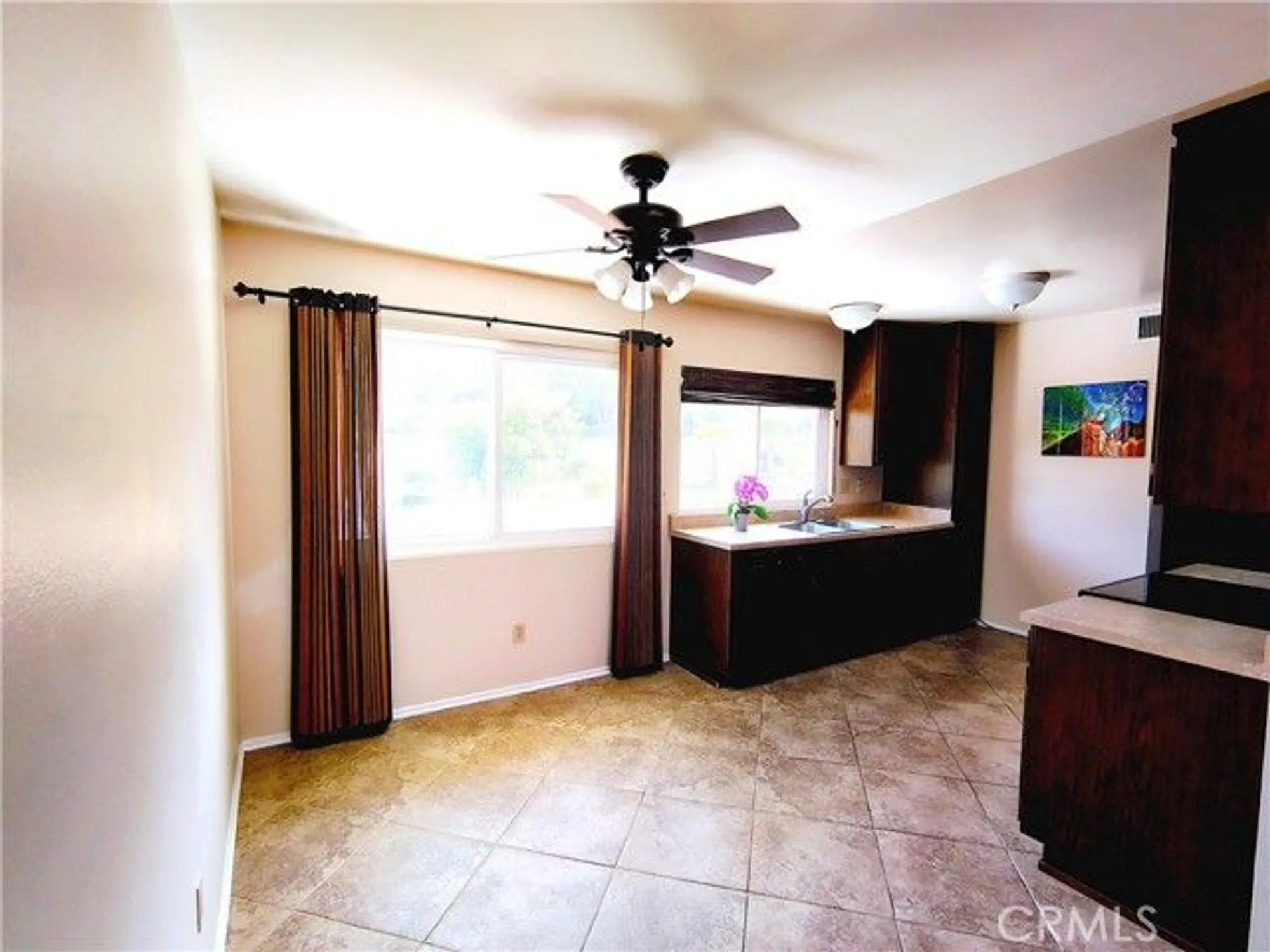 Property Slideshow image 8 of 35 | 26373 oak highland dr e, Newhall, CA, 91321