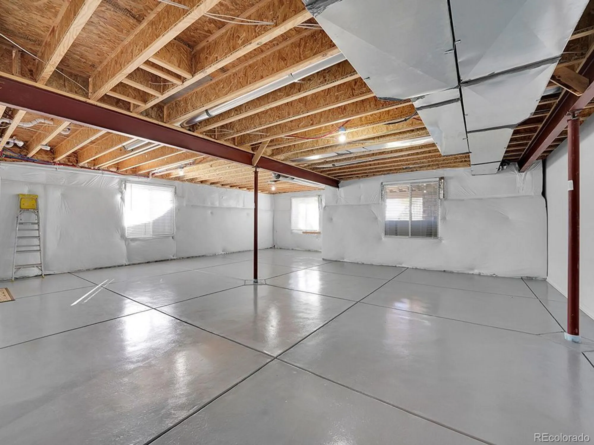 Property Slideshow image 30 of 47 | 23071 e del norte cir, Aurora, CO, 80016